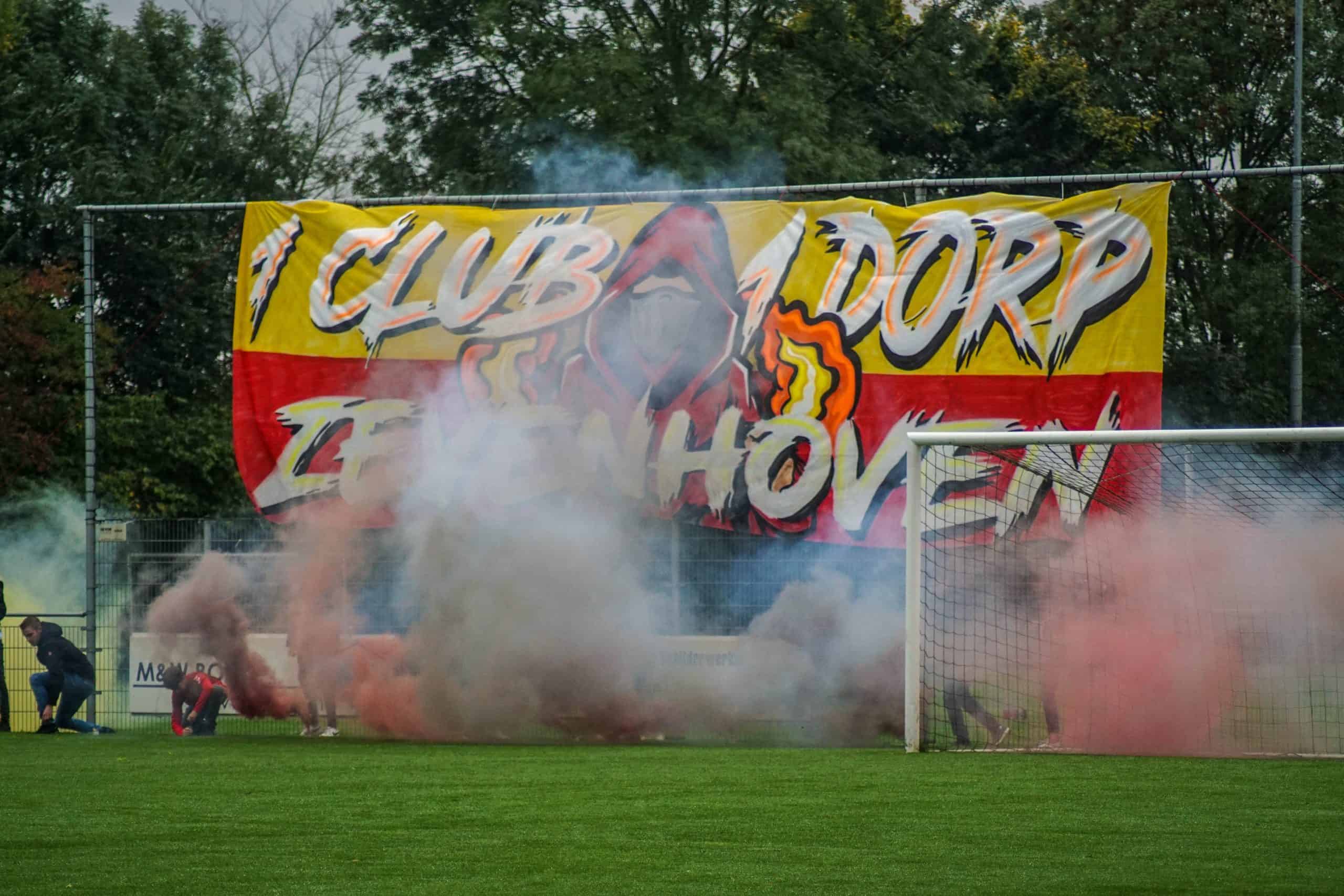 Vak-N maakt er weer een heerlijk zooitje van bij derby tegen Zevenhoven