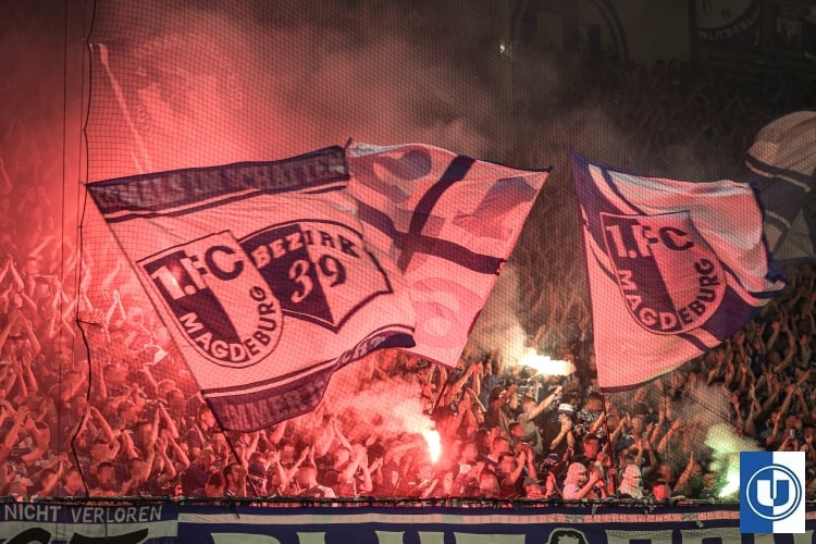 DFB-Pokal trip: Ongekende pyro show in Oost-Duitsland