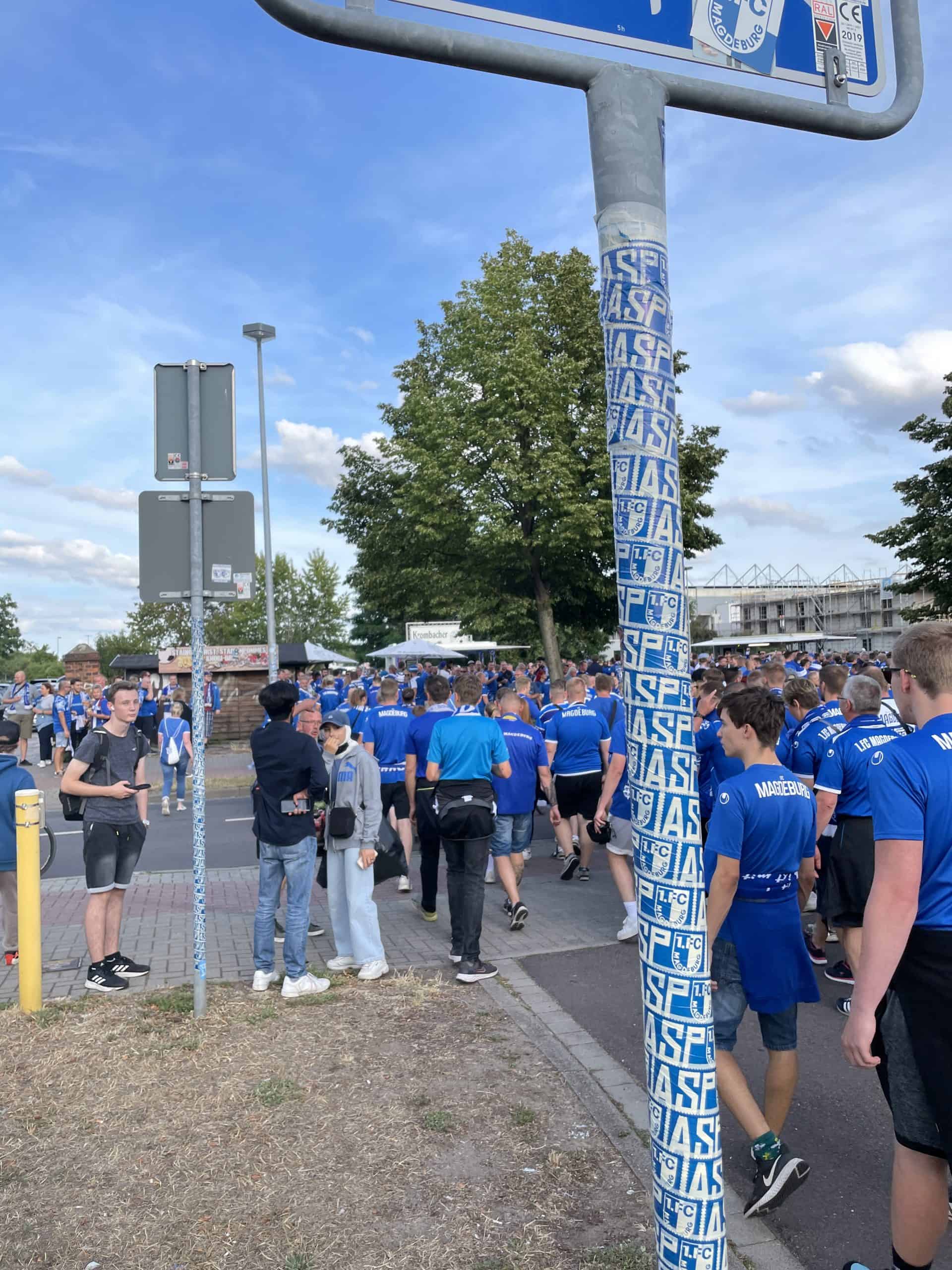 DFB-Pokal trip: Ongekende pyro show in Oost-Duitsland