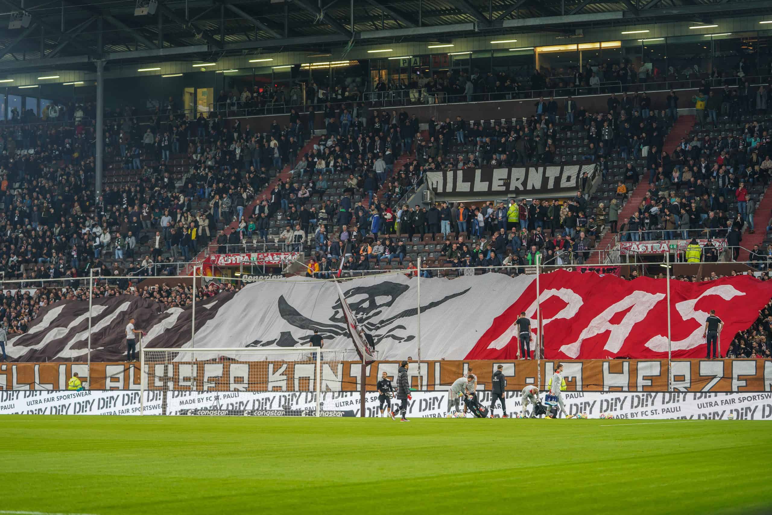 St Pauli HSV 23