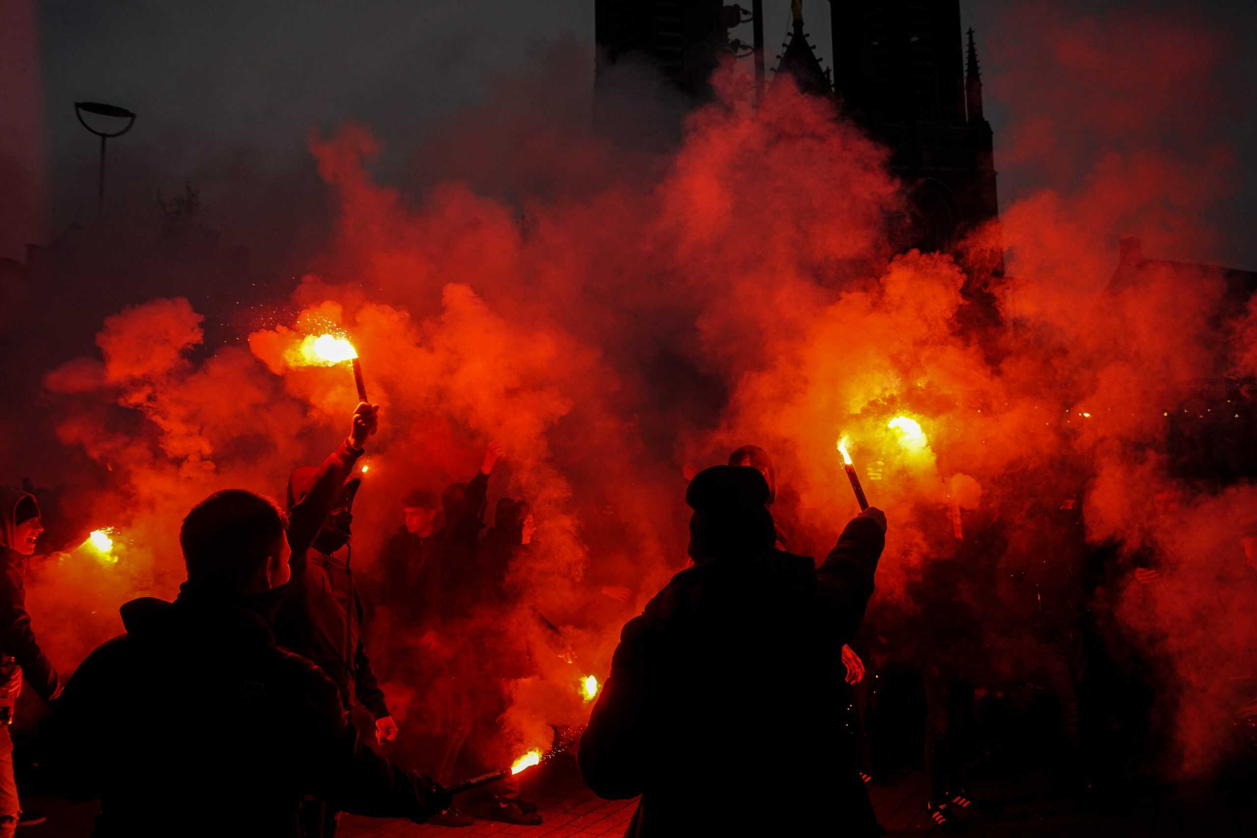 Willem II-supporters laten van zich horen bij terugkeer Brabantse derby