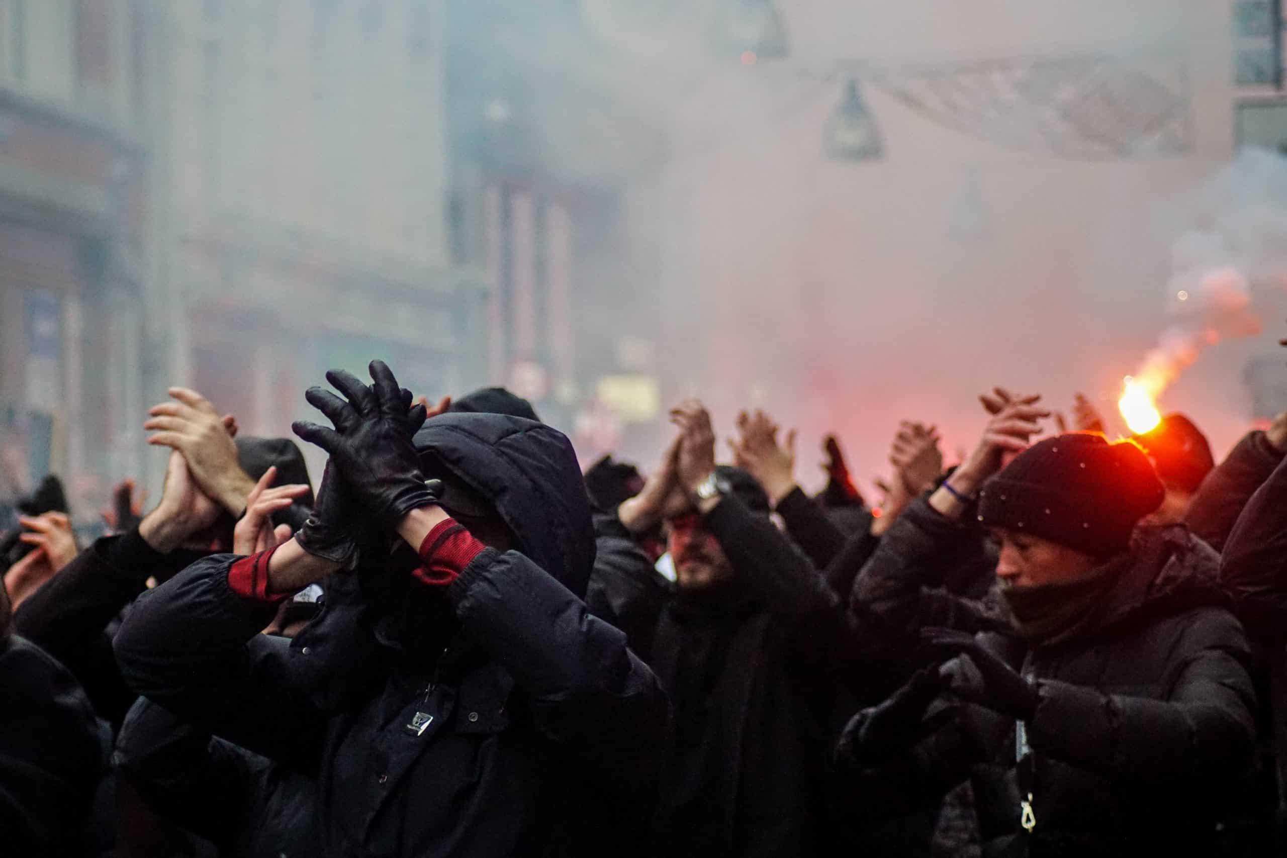 Willem II-supporters laten van zich horen bij terugkeer Brabantse derby