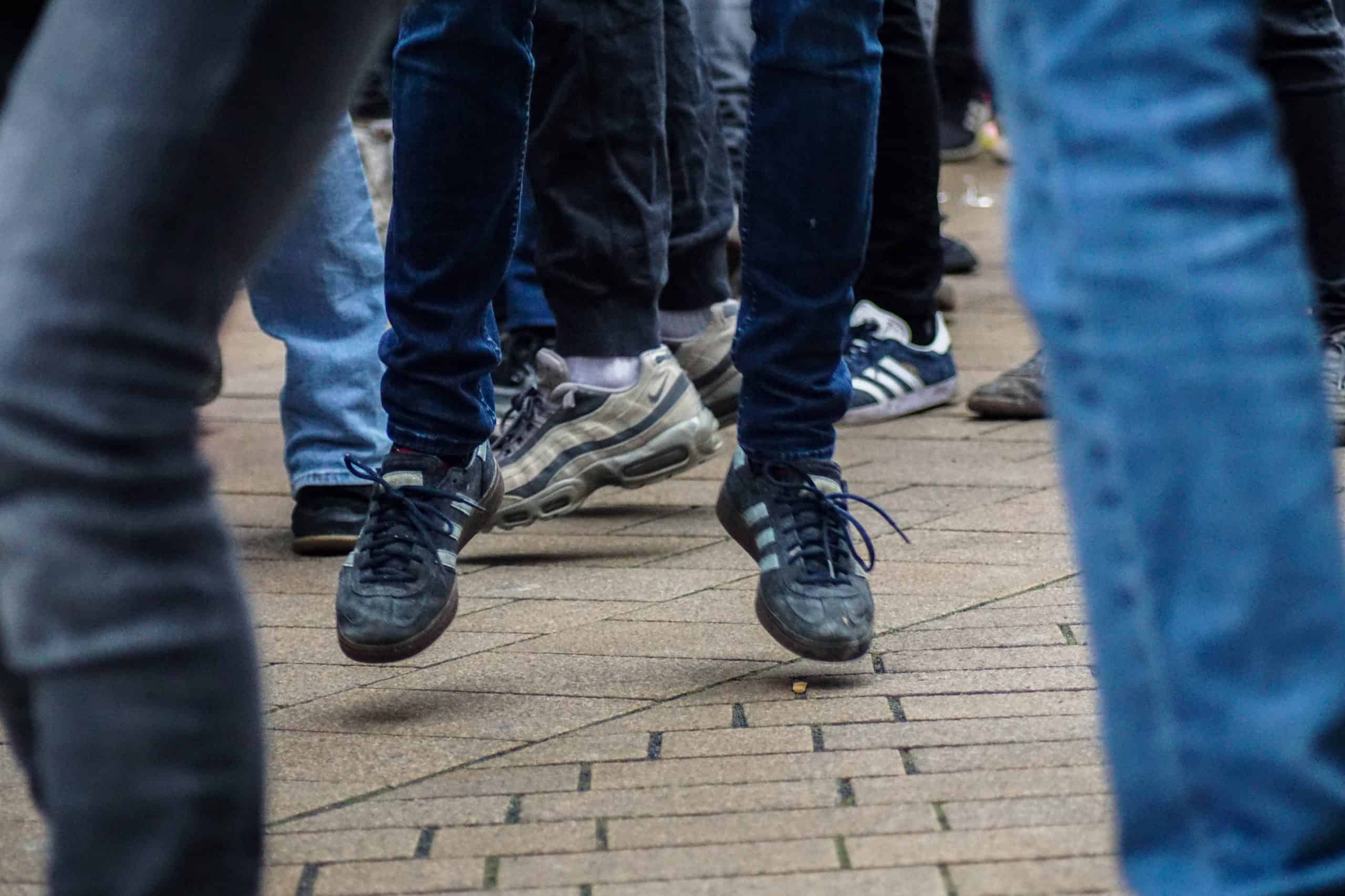 Willem II-supporters laten van zich horen bij terugkeer Brabantse derby