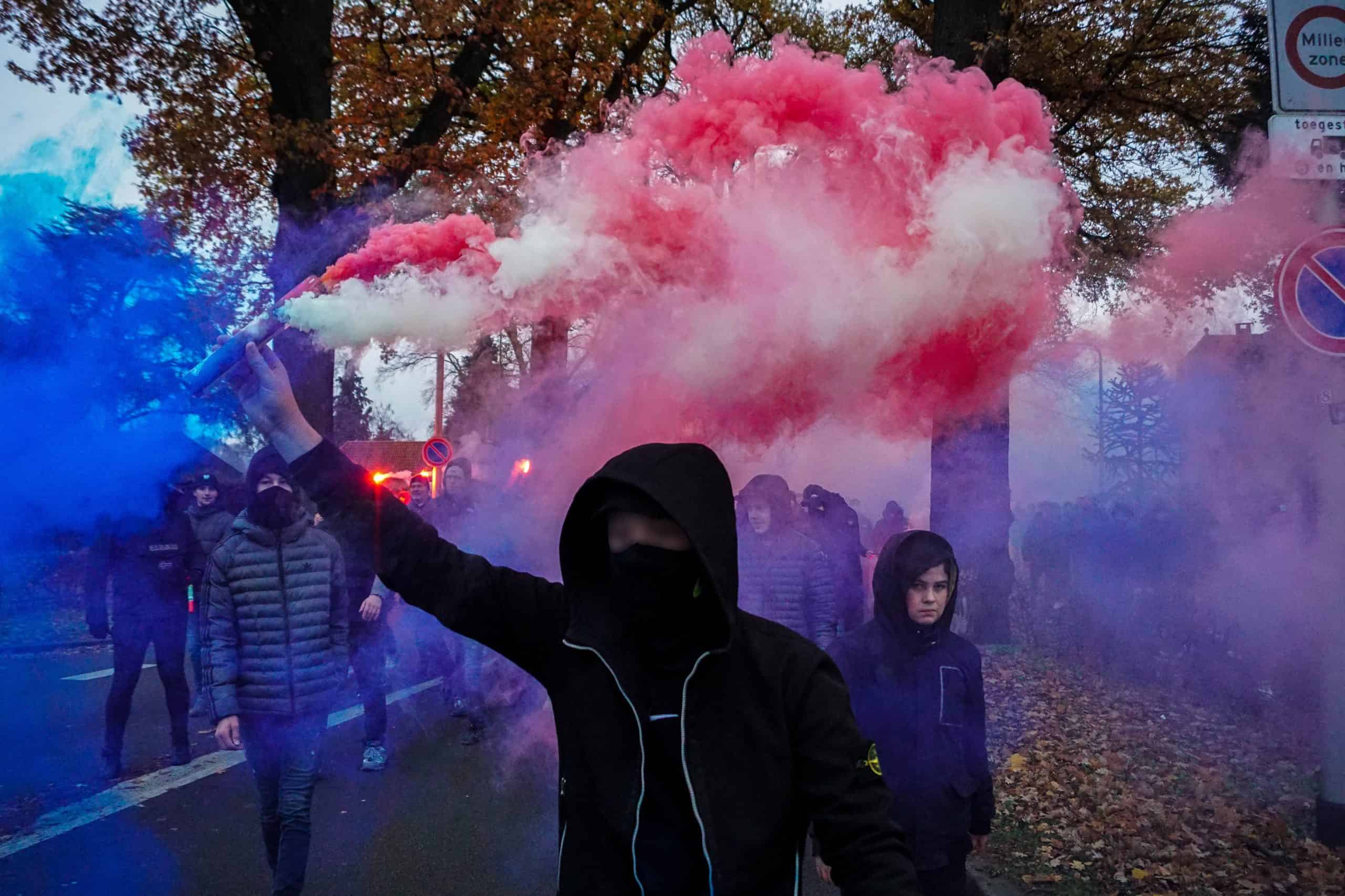 Willem II-supporters laten van zich horen bij terugkeer Brabantse derby
