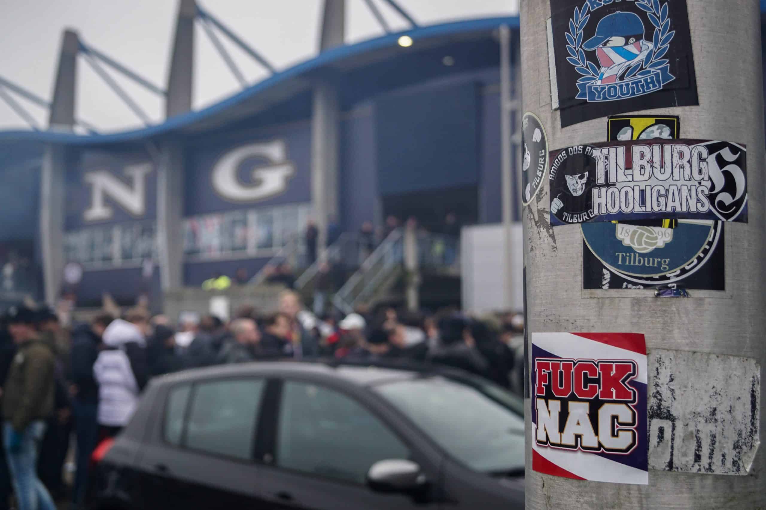 Willem II-supporters laten van zich horen bij terugkeer Brabantse derby