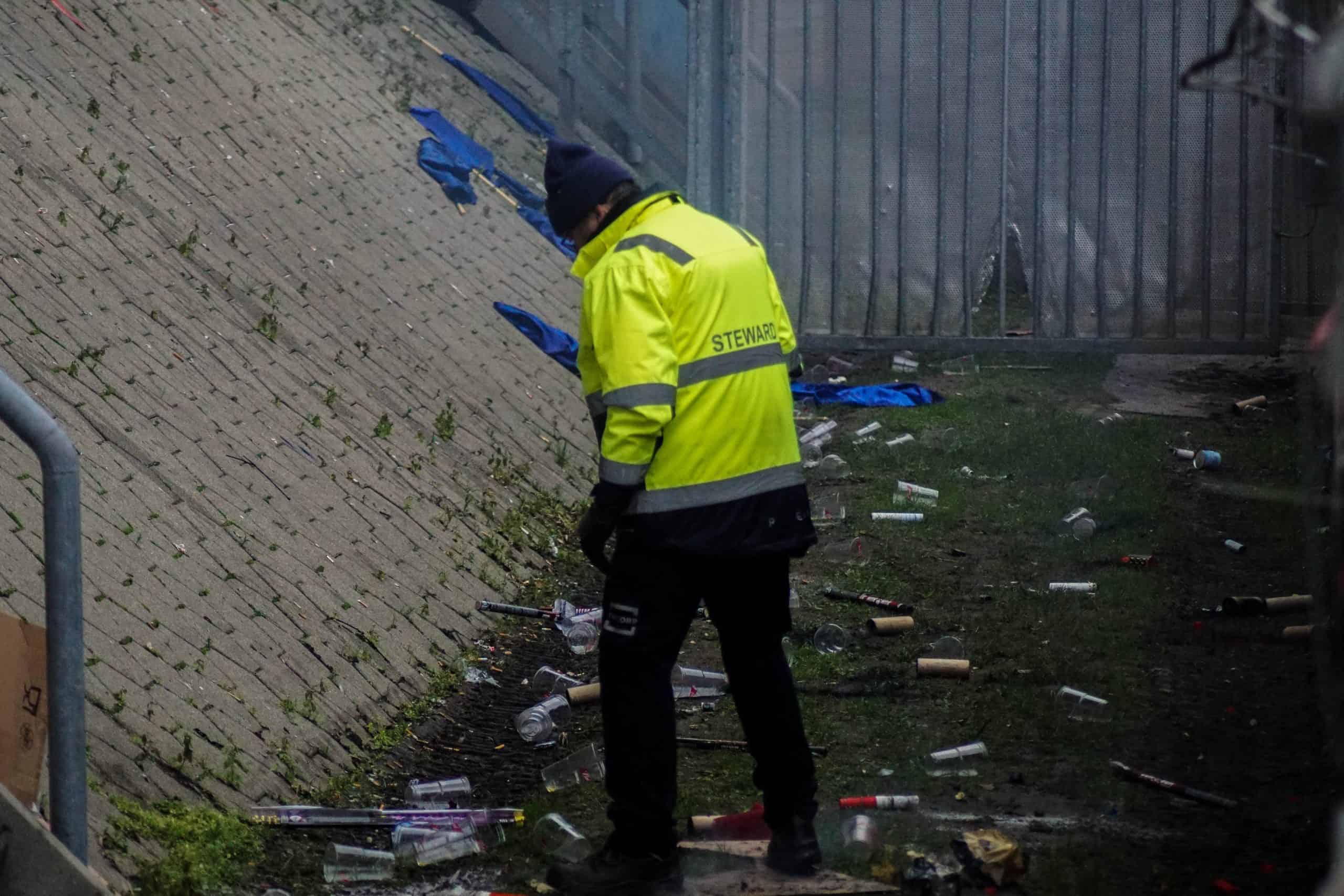 Willem II-supporters laten van zich horen bij terugkeer Brabantse derby