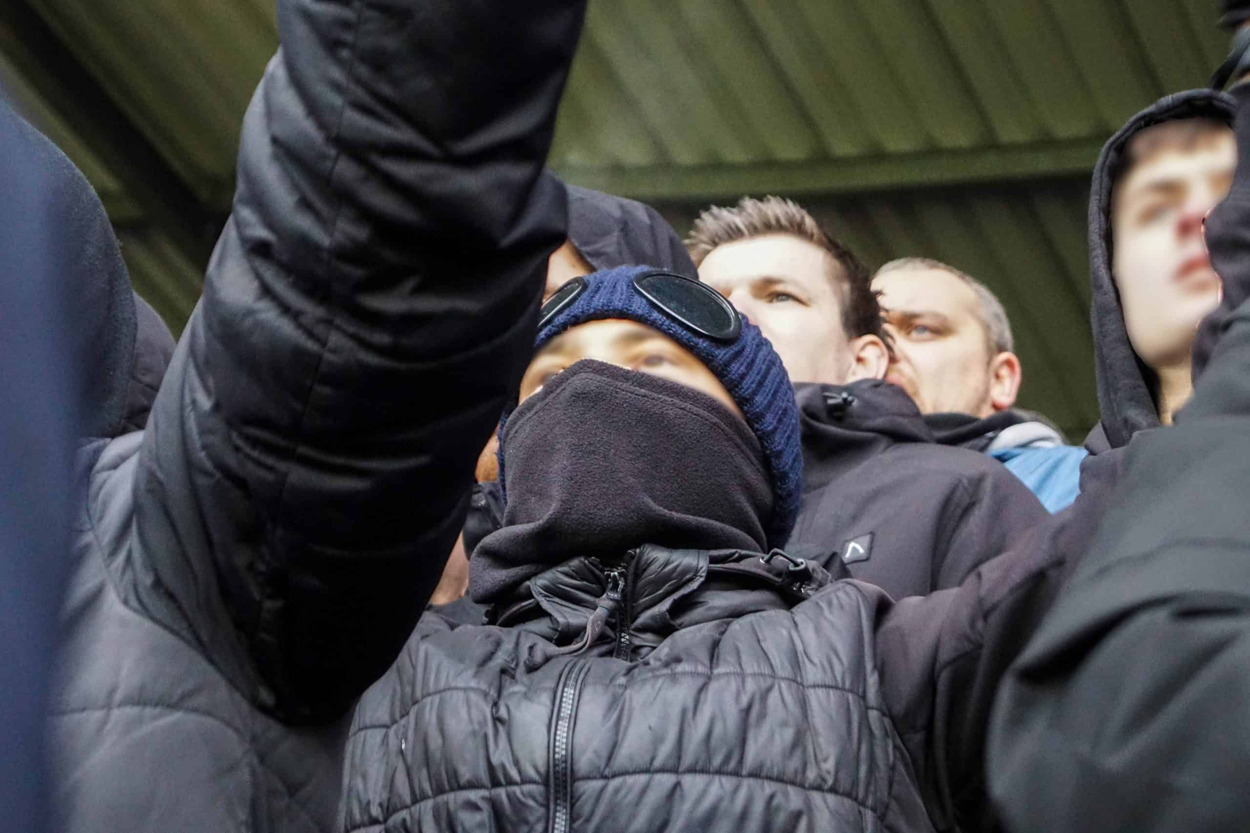 Willem II-supporters laten van zich horen bij terugkeer Brabantse derby