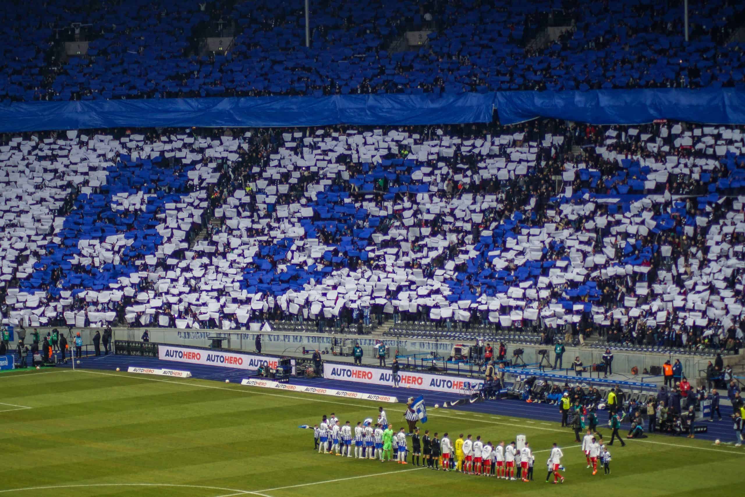 Derby van Berlijn: 300 opgepakte ultras Hertha en pyroshow Eisern Union