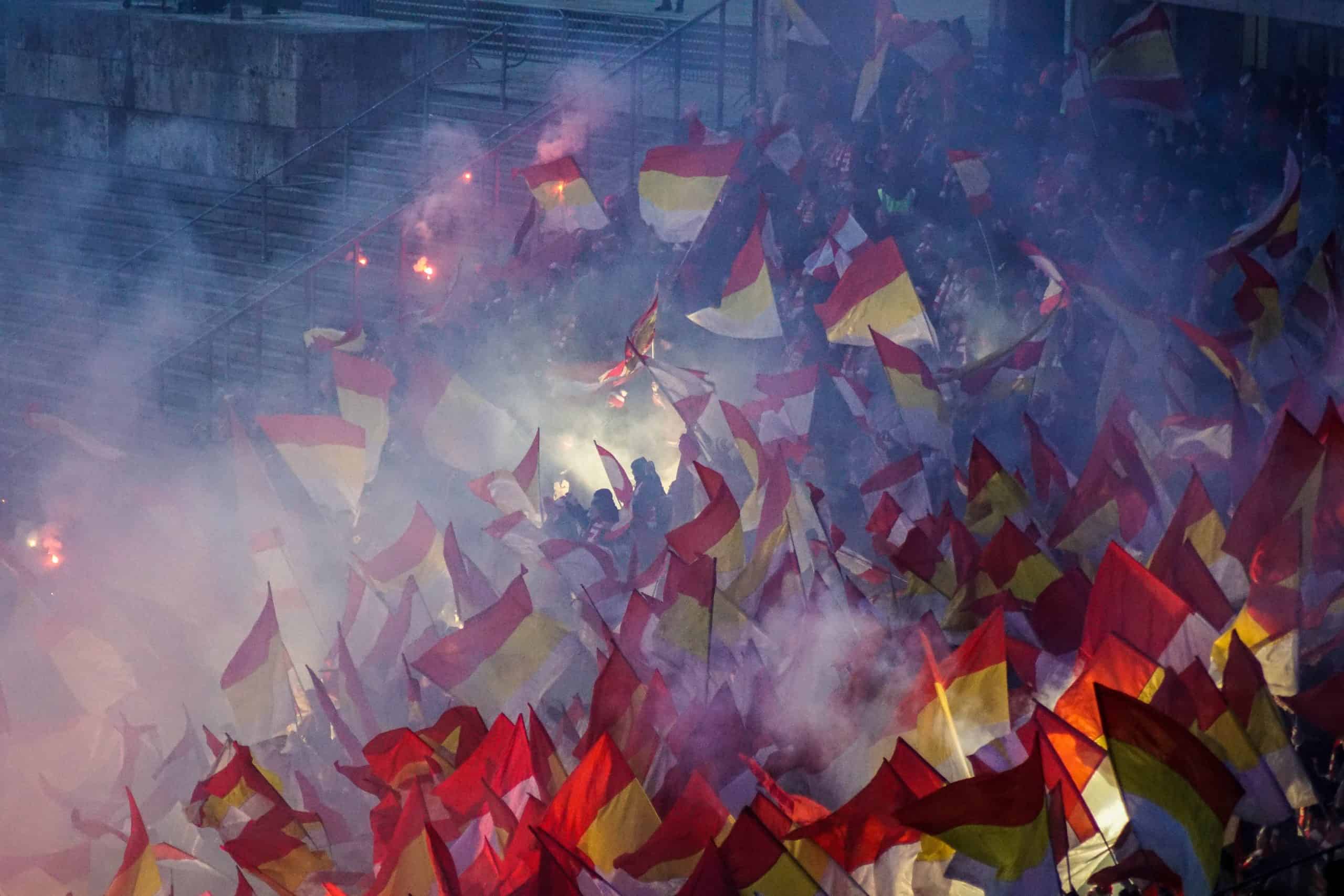 Derby van Berlijn: 300 opgepakte ultras Hertha en pyroshow Eisern Union