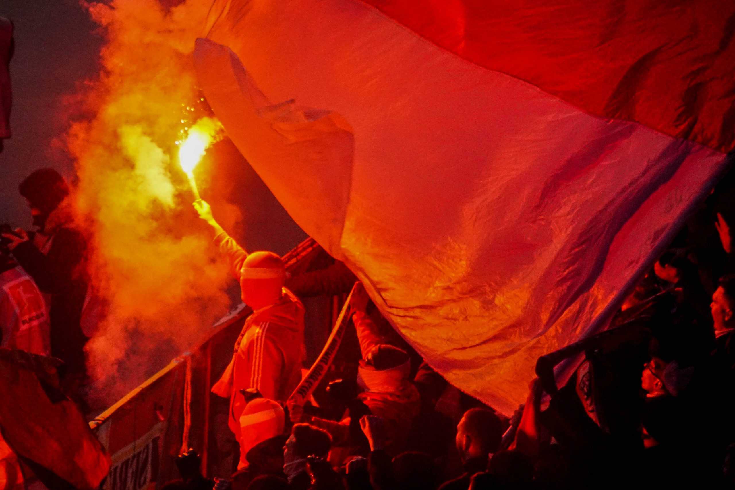 Derby van Berlijn: 300 opgepakte ultras Hertha en pyroshow Eisern Union