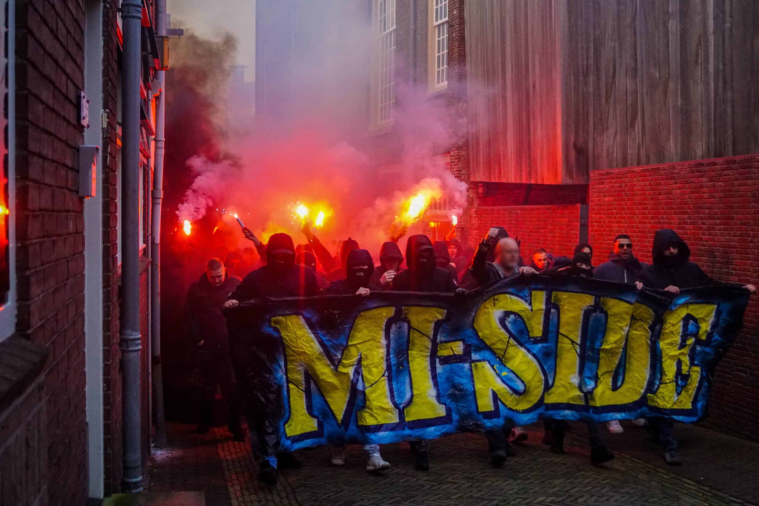 Onrustige middag in Leeuwarden bij memorabele Friese derby