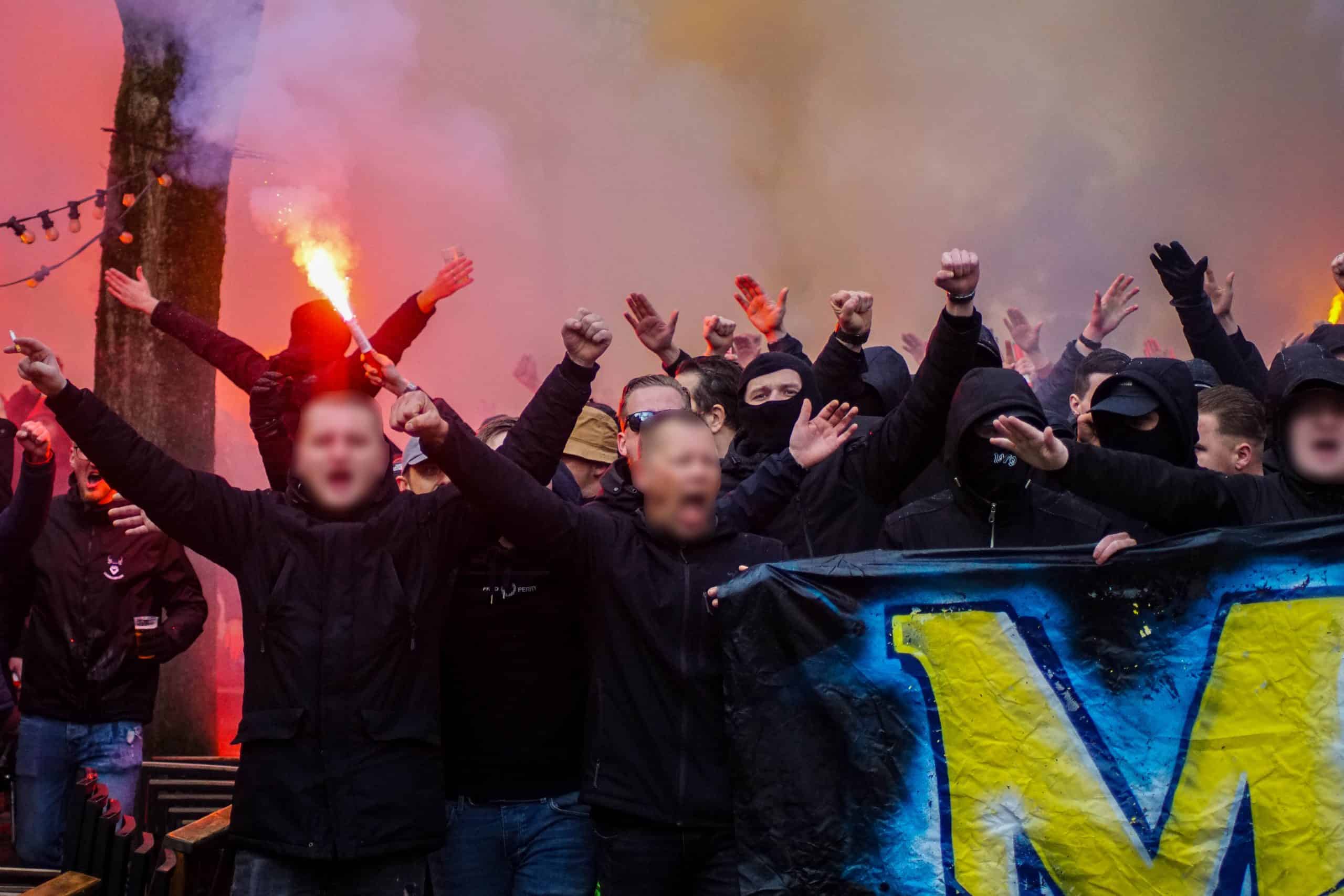 Onrustige middag in Leeuwarden bij memorabele Friese derby