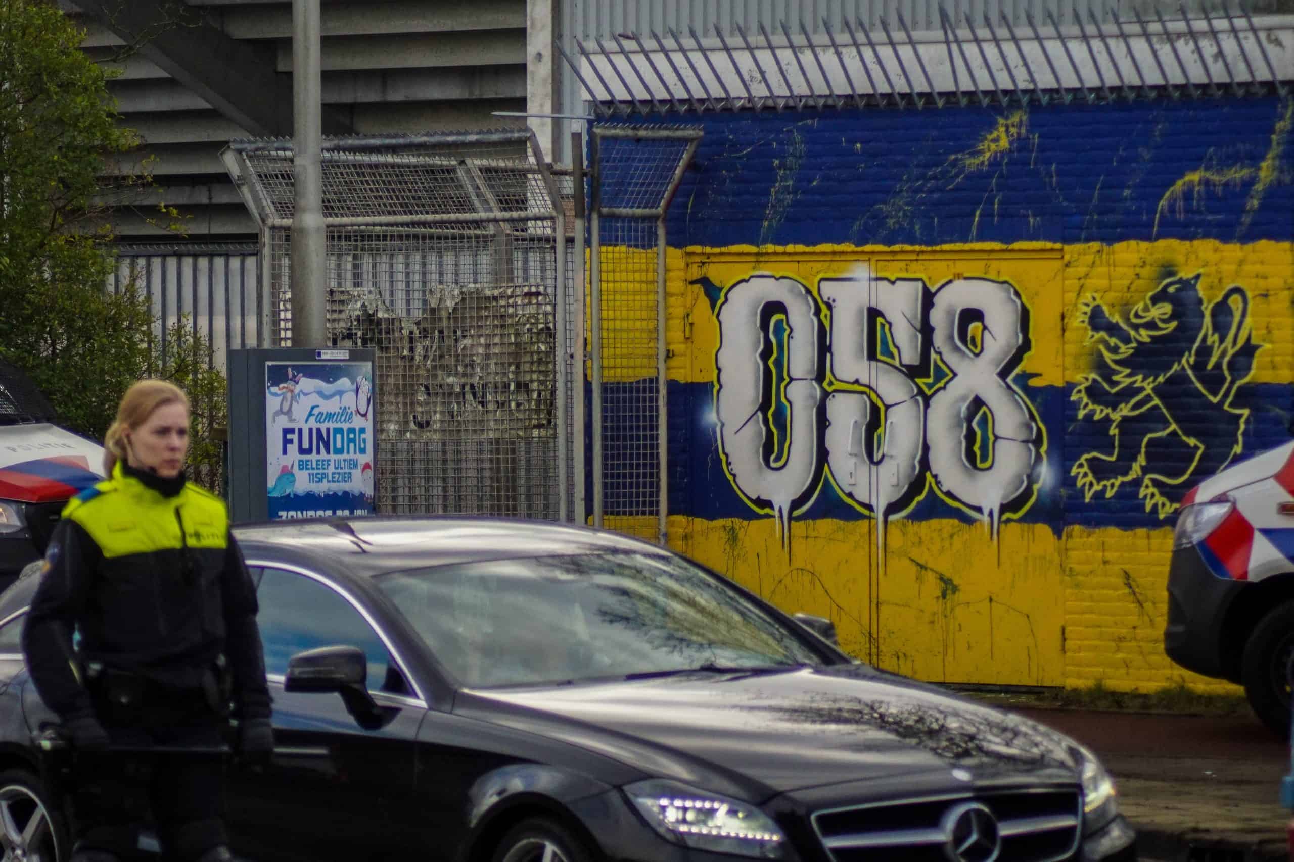 Onrustige middag in Leeuwarden bij memorabele Friese derby