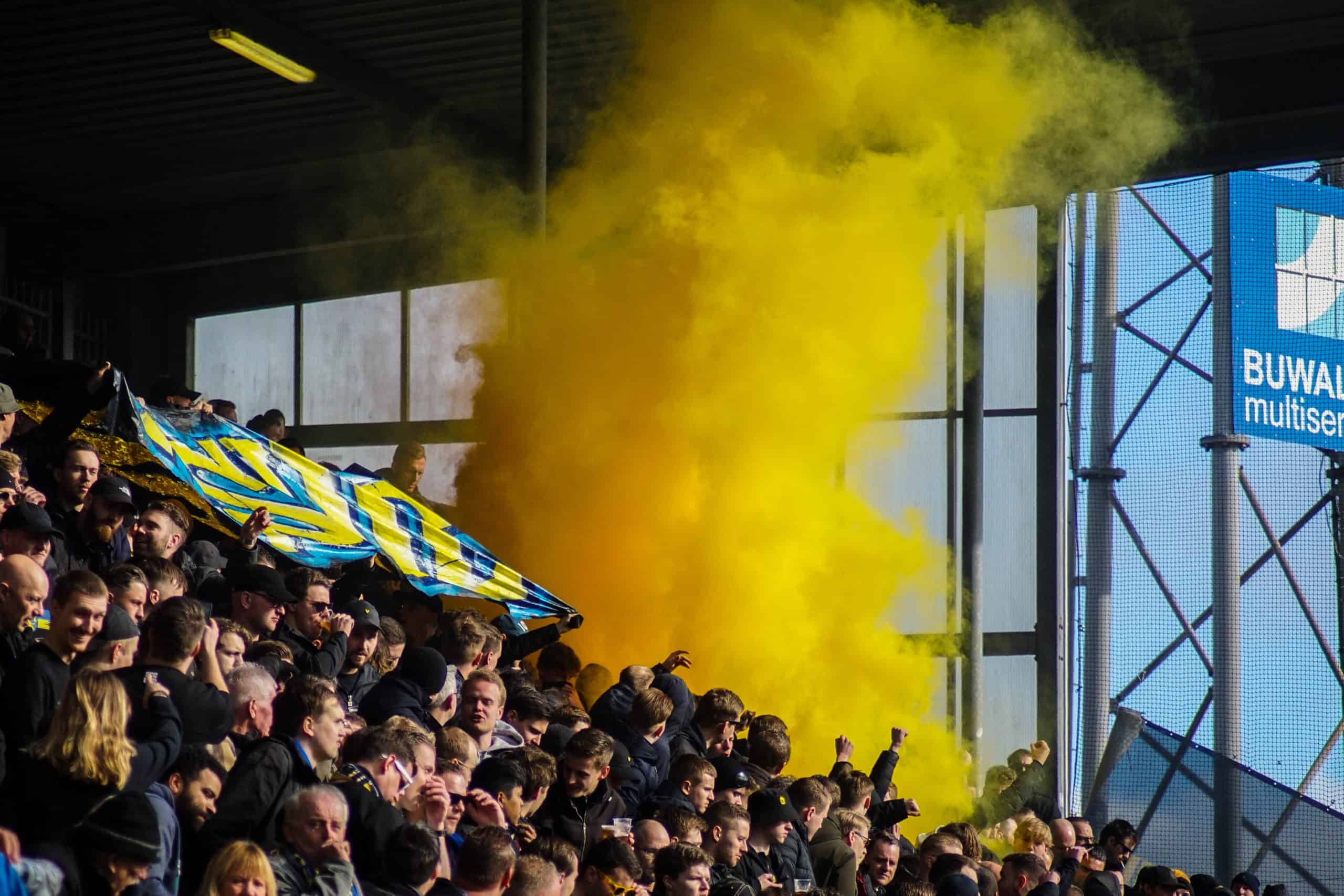 Onrustige middag in Leeuwarden bij memorabele Friese derby