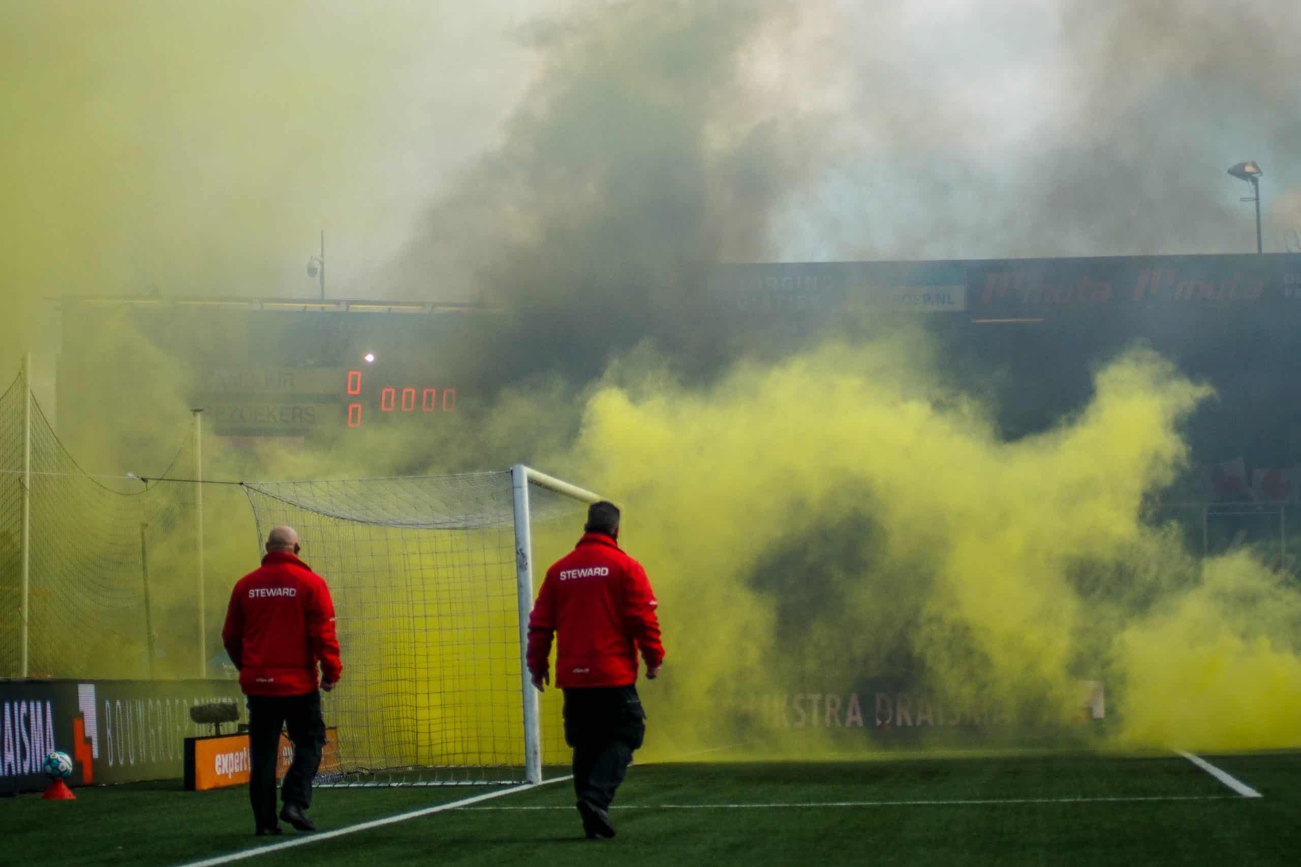 Onrustige middag in Leeuwarden bij memorabele Friese derby