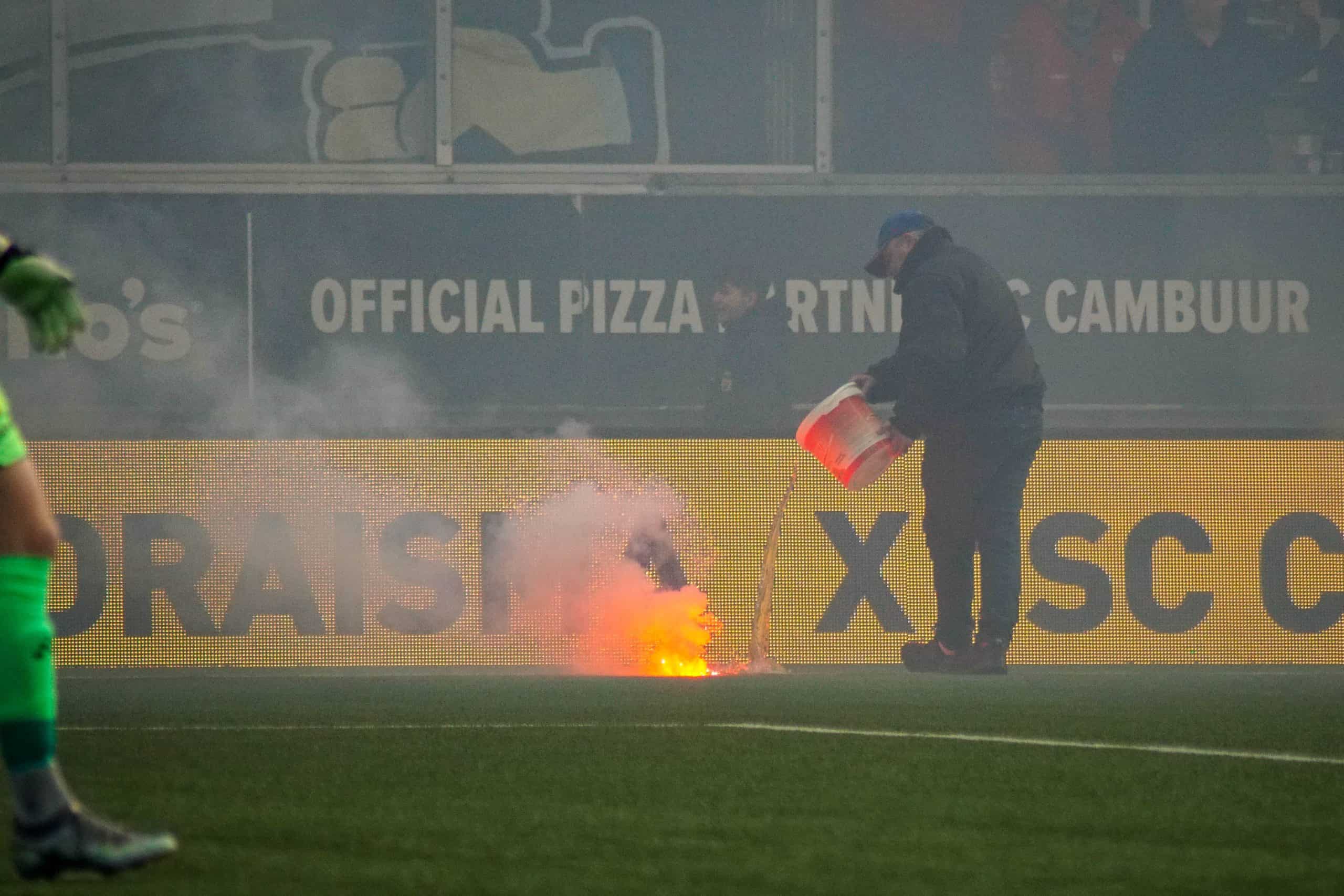 Onrustige middag in Leeuwarden bij memorabele Friese derby