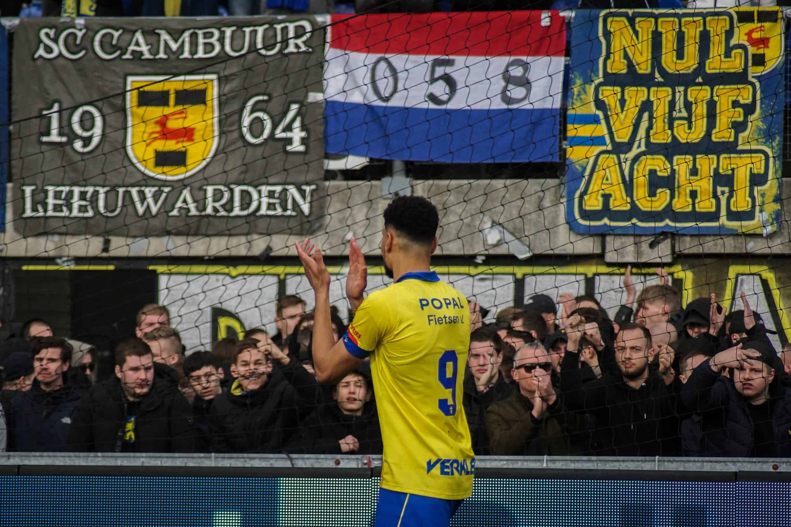 Onrustige middag in Leeuwarden bij memorabele Friese derby