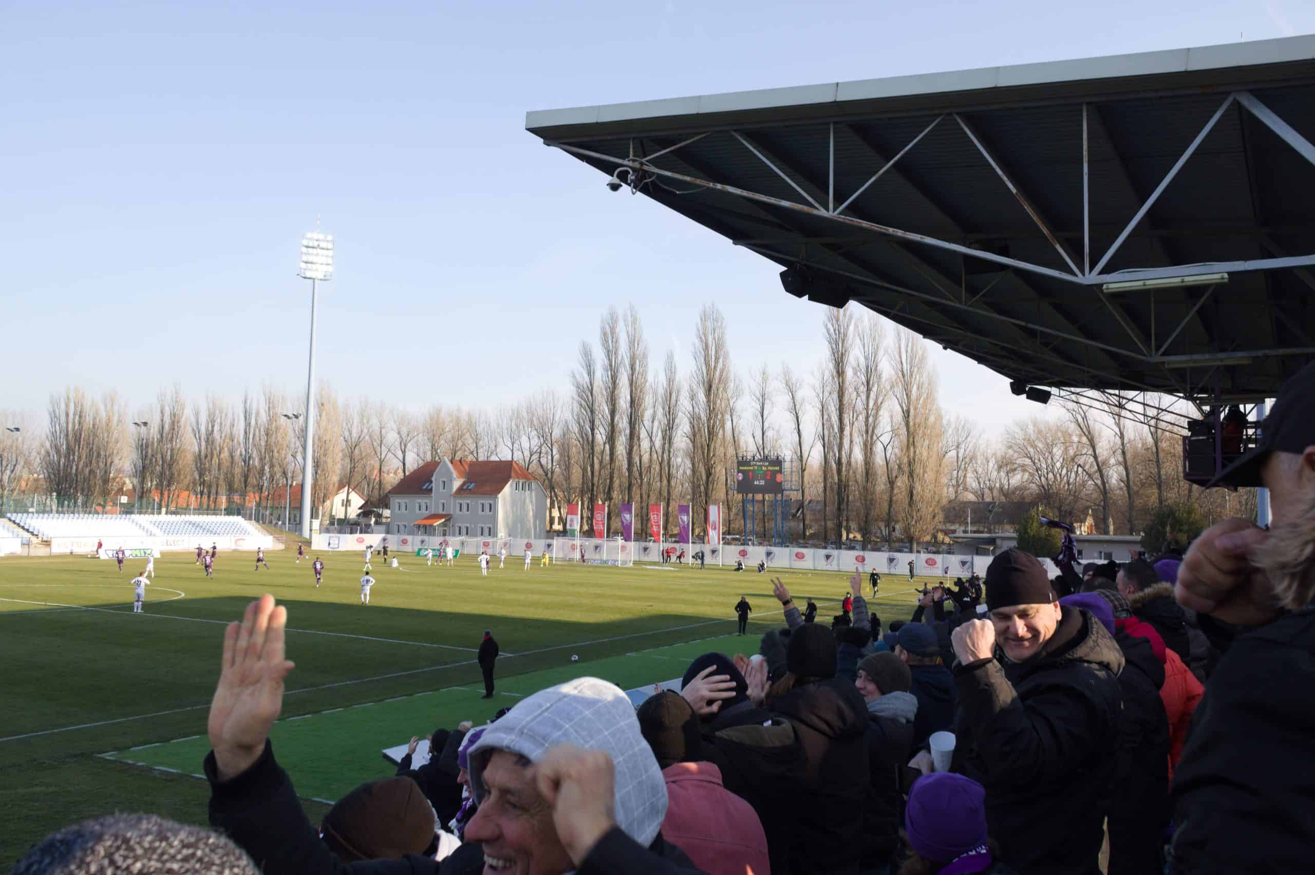 Promovendus in afgekeurd stadion op weg naar Europa: Kecskeméti