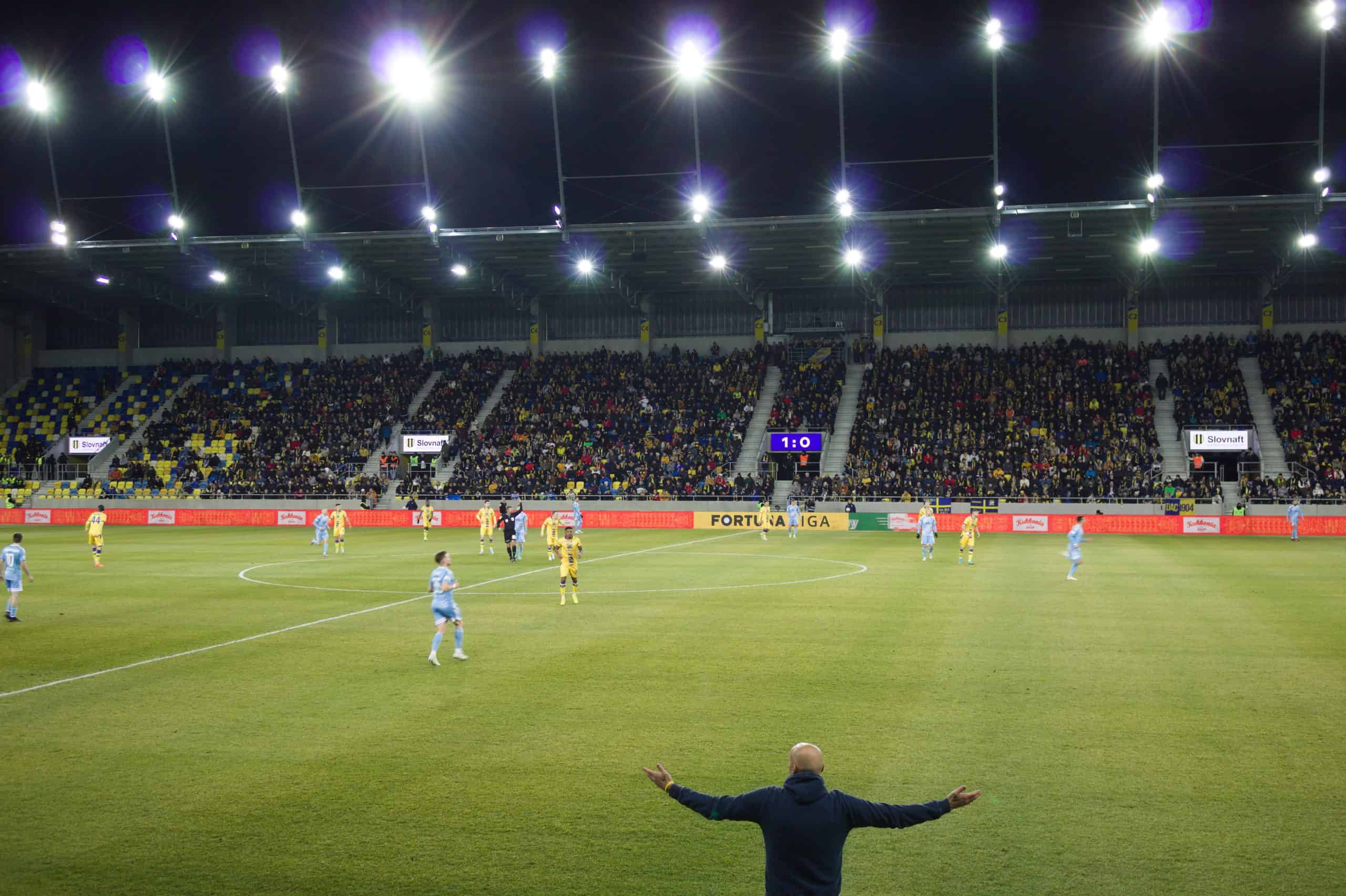 Hongarije tegen Slowakije in clubverband: DAC Dunajská Streda – Slovan Bratislava