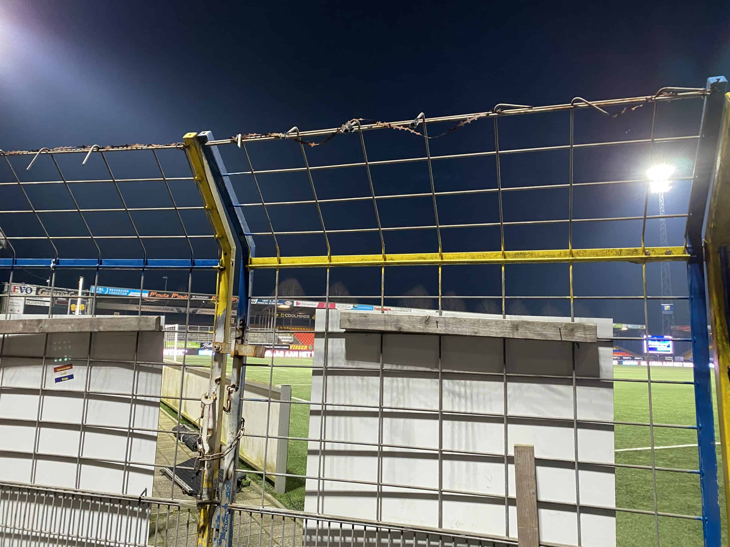 Karakteristiek avondje Leeuwarden in historisch stadion