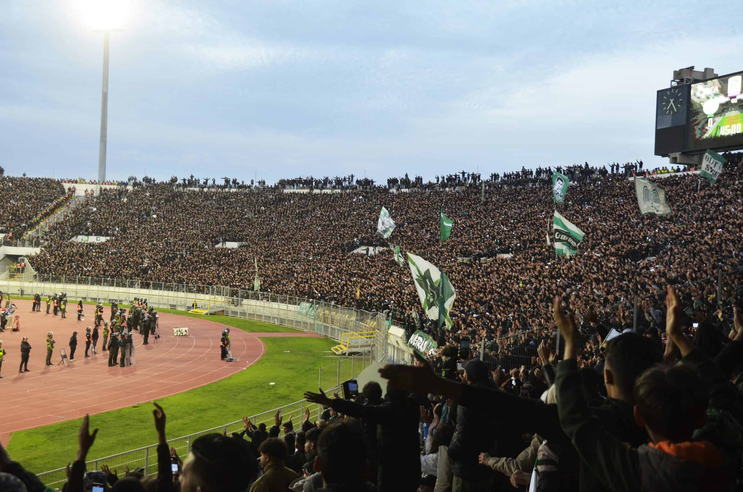 Raja Casablanca; op bezoek bij de rauwe arbeidersclub van Marokko