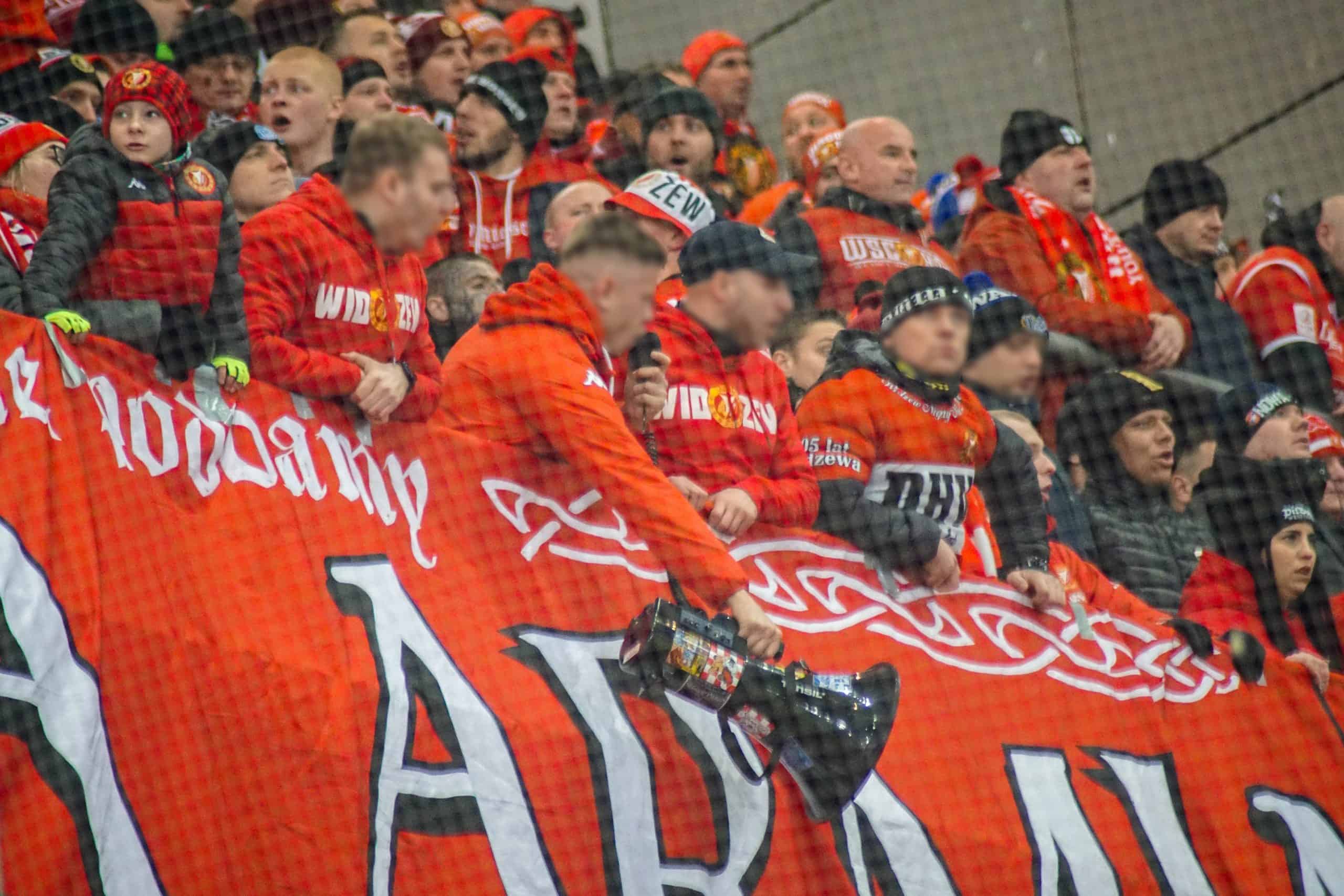 Poolse klassieker tussen Legia Warschau en Widzew Lodz keert terug met een knal