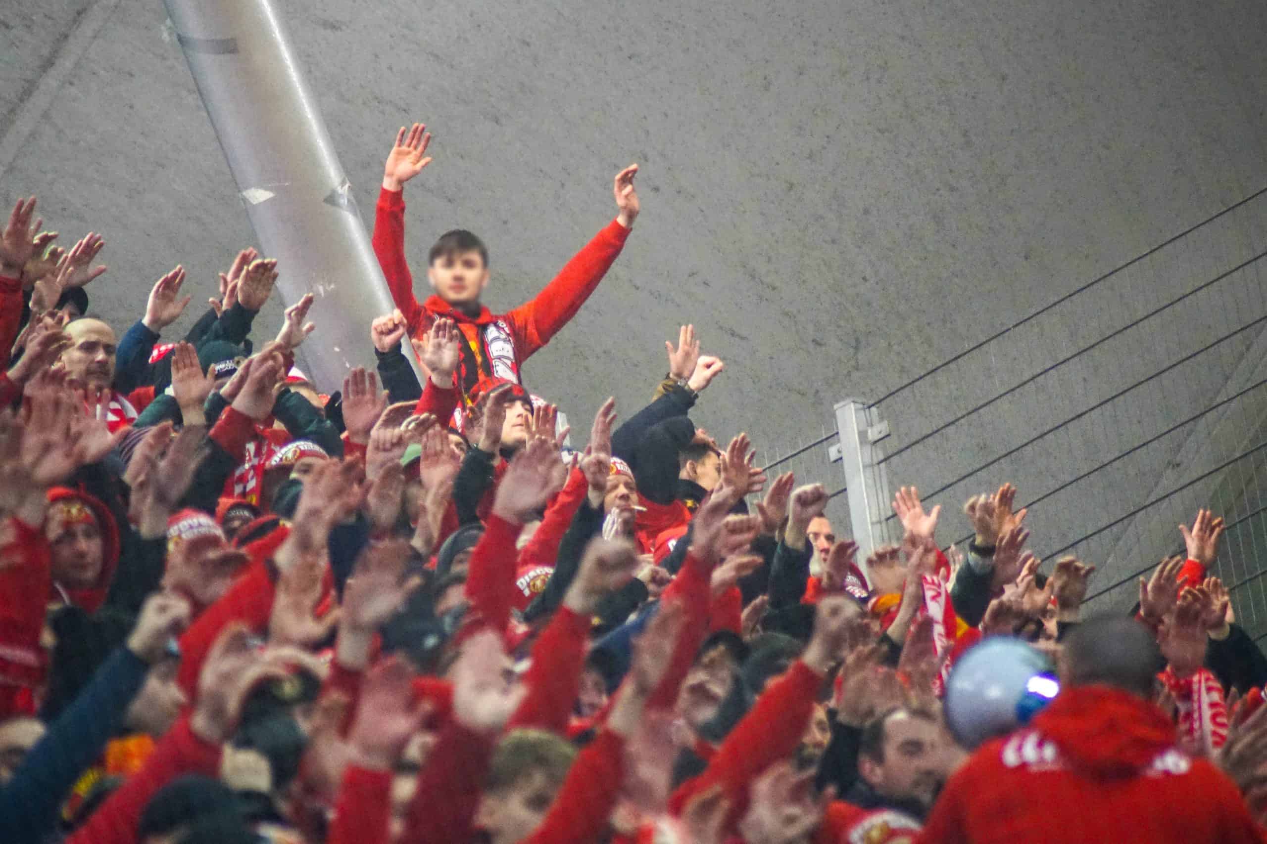 Poolse klassieker tussen Legia Warschau en Widzew Lodz keert terug met een knal