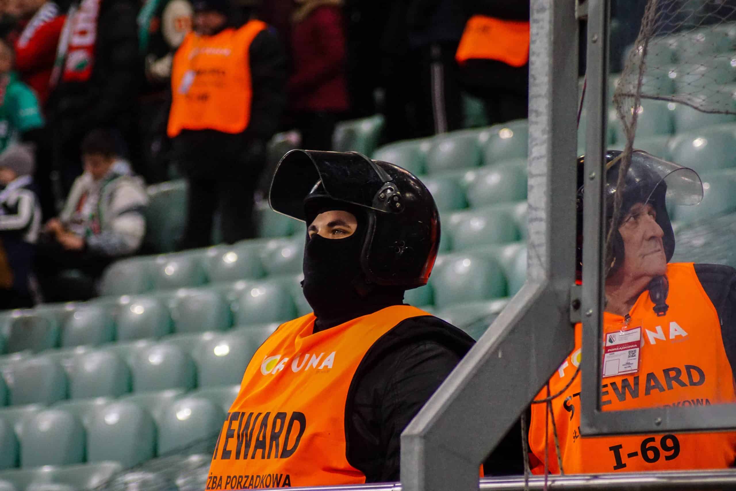 Poolse klassieker tussen Legia Warschau en Widzew Lodz keert terug met een knal