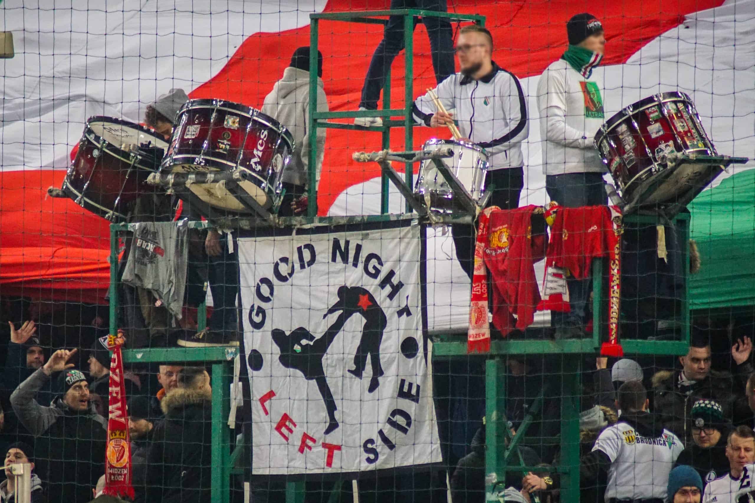 Poolse klassieker tussen Legia Warschau en Widzew Lodz keert terug met een knal