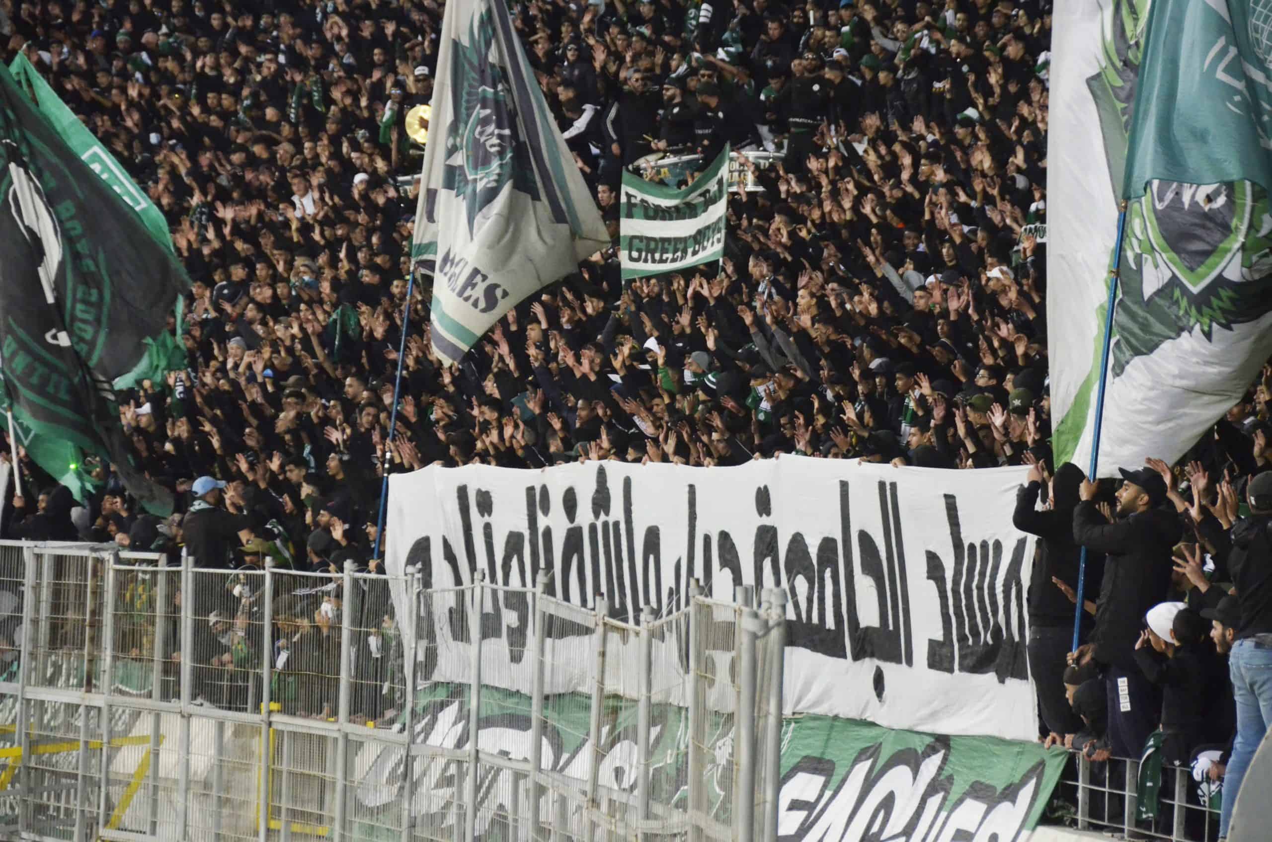 Raja Casablanca; op bezoek bij de rauwe arbeidersclub van Marokko