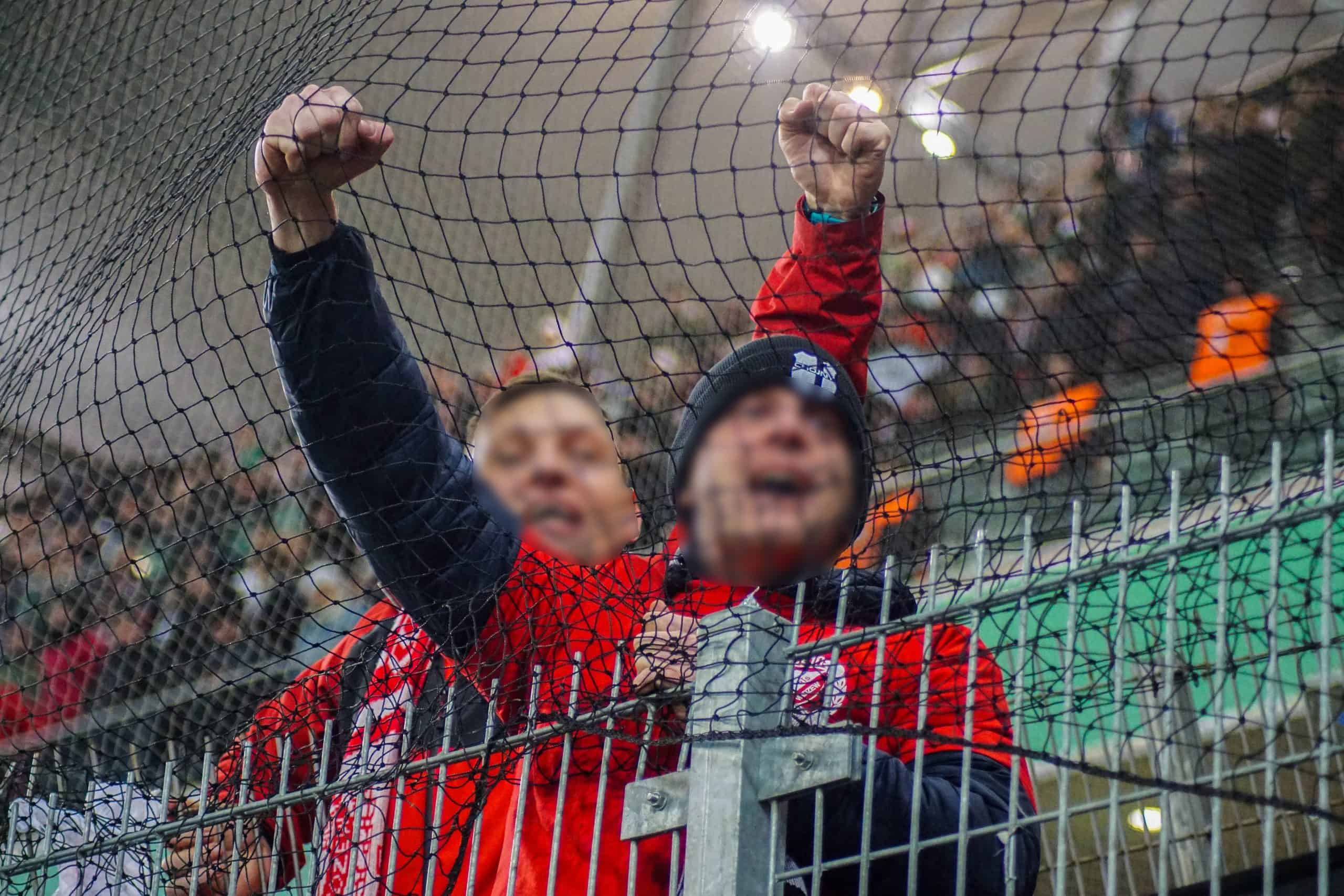 Poolse klassieker tussen Legia Warschau en Widzew Lodz keert terug met een knal