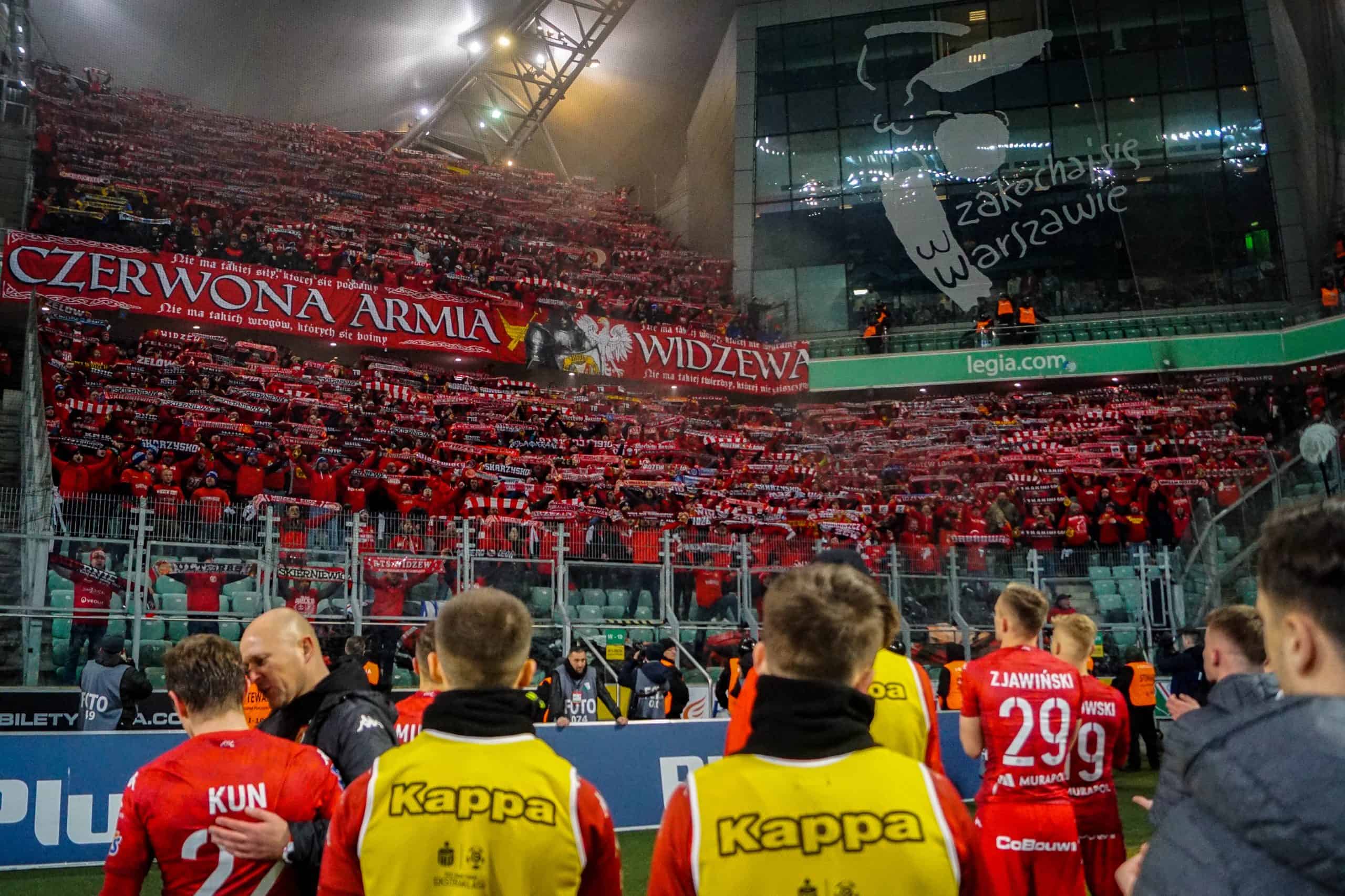 Poolse klassieker tussen Legia Warschau en Widzew Lodz keert terug met een knal