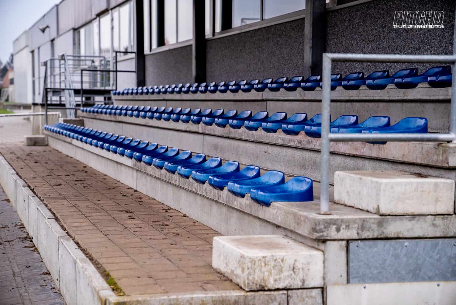 Helson LR 10 van 25