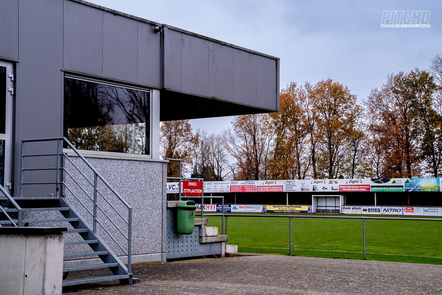 Helson LR 11 van 25