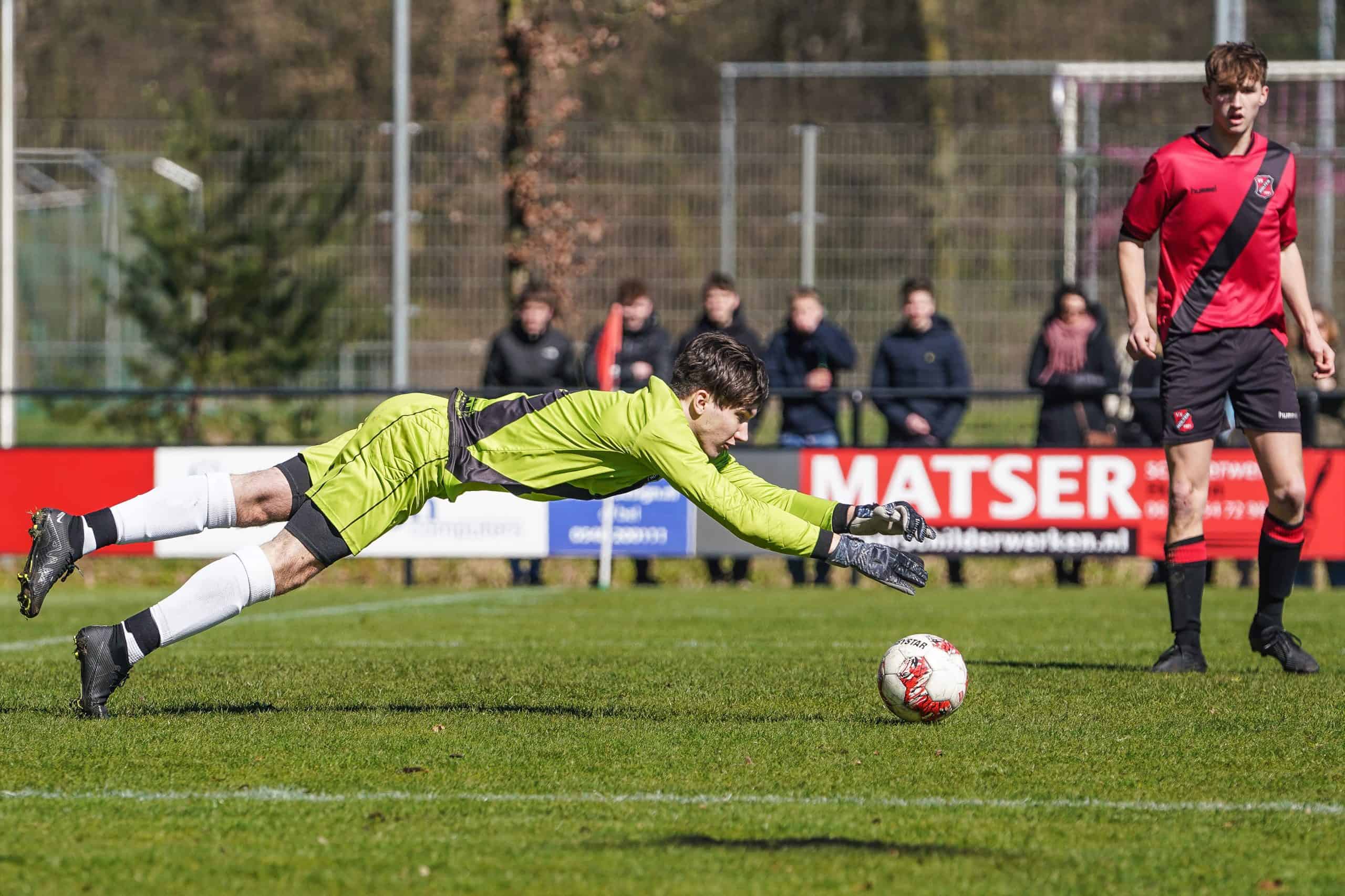 Spelers stellen teleur bij fijne dorpsderby tussen Holten en Markelo