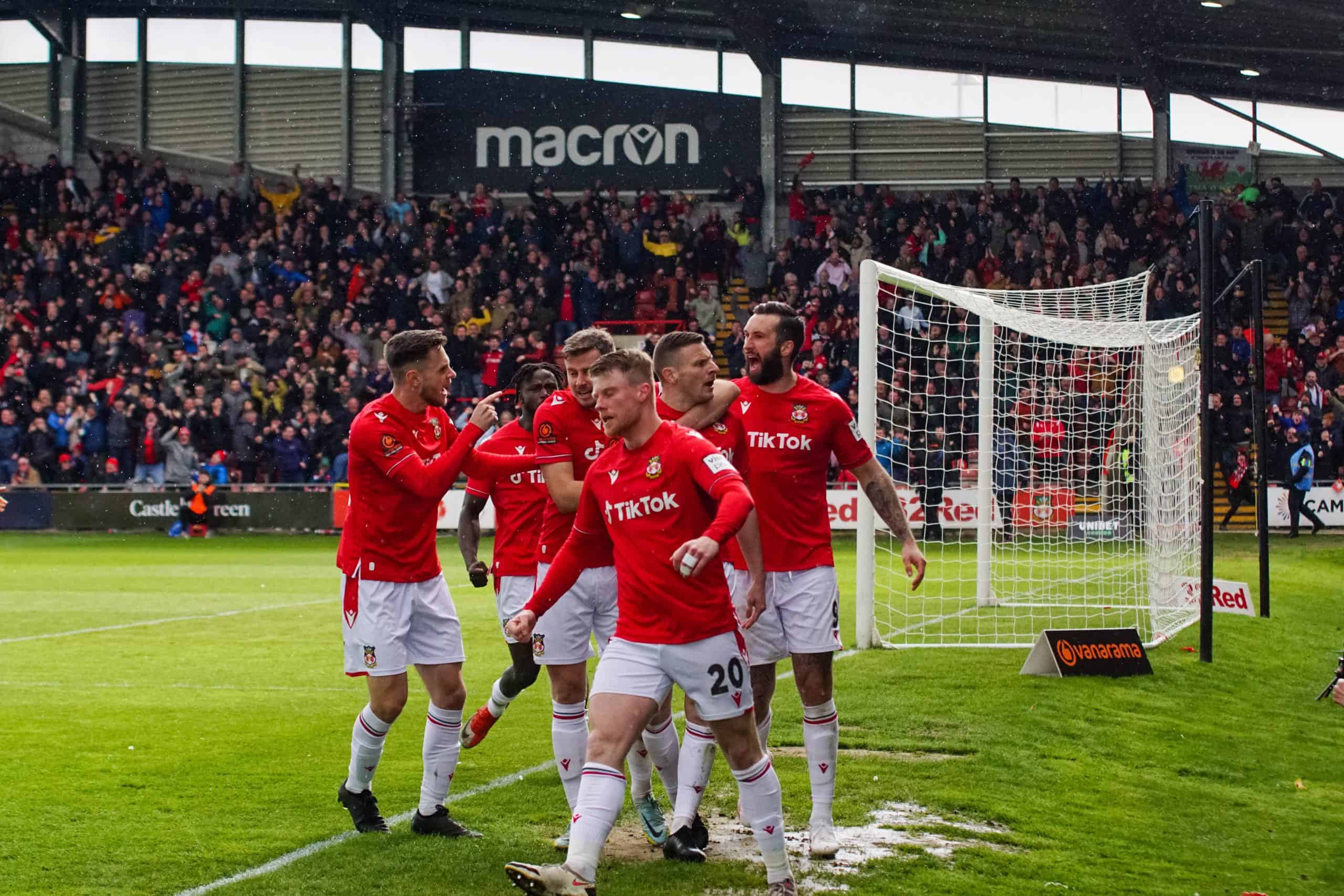 Gigantische ontlading bij Wrexham na cruciale winst tegen Notts County
