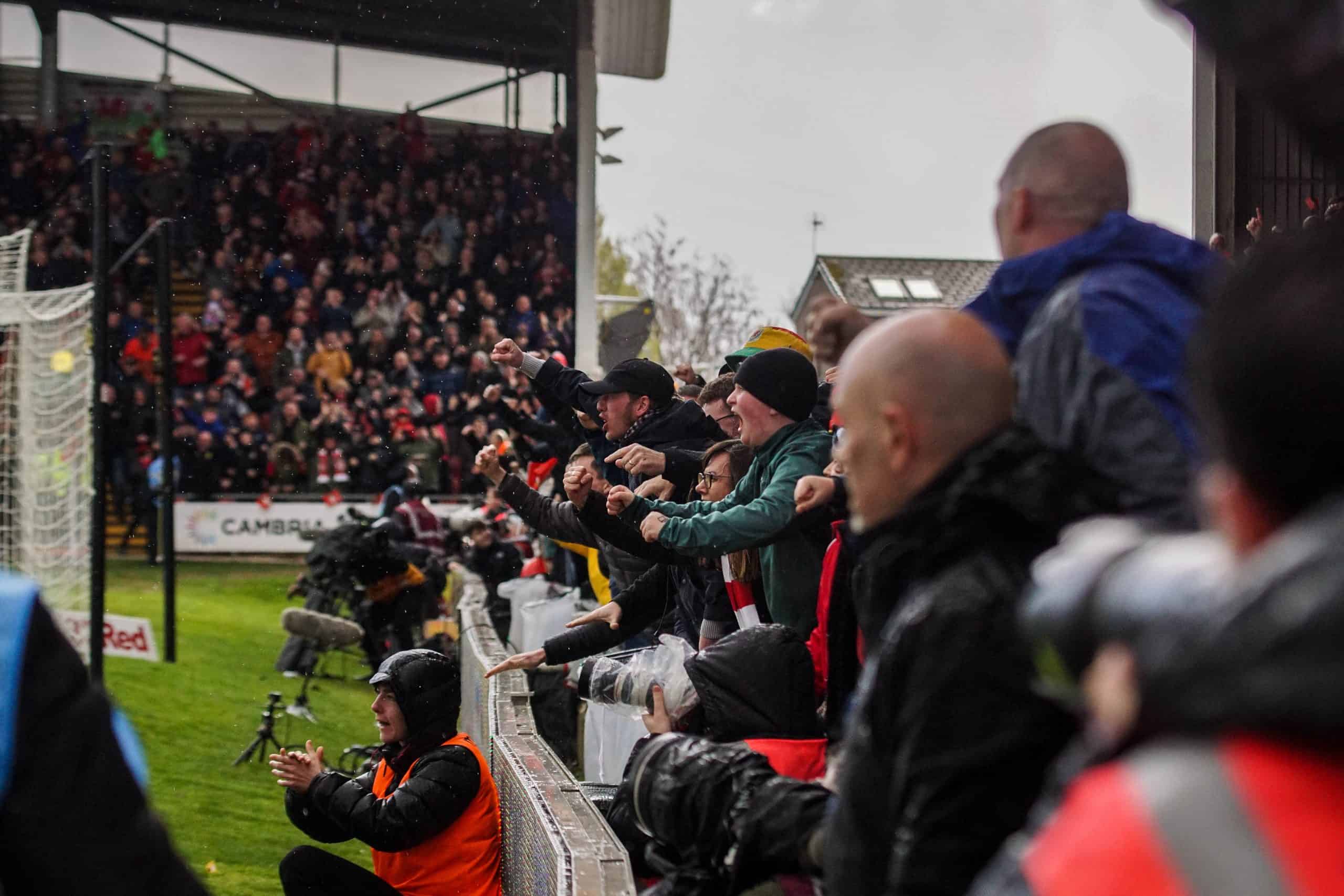 Gigantische ontlading bij Wrexham na cruciale winst tegen Notts County