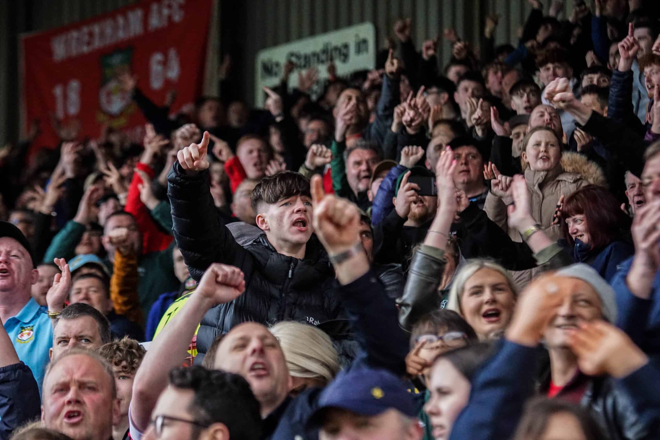 Gigantische ontlading bij Wrexham na cruciale winst tegen Notts County