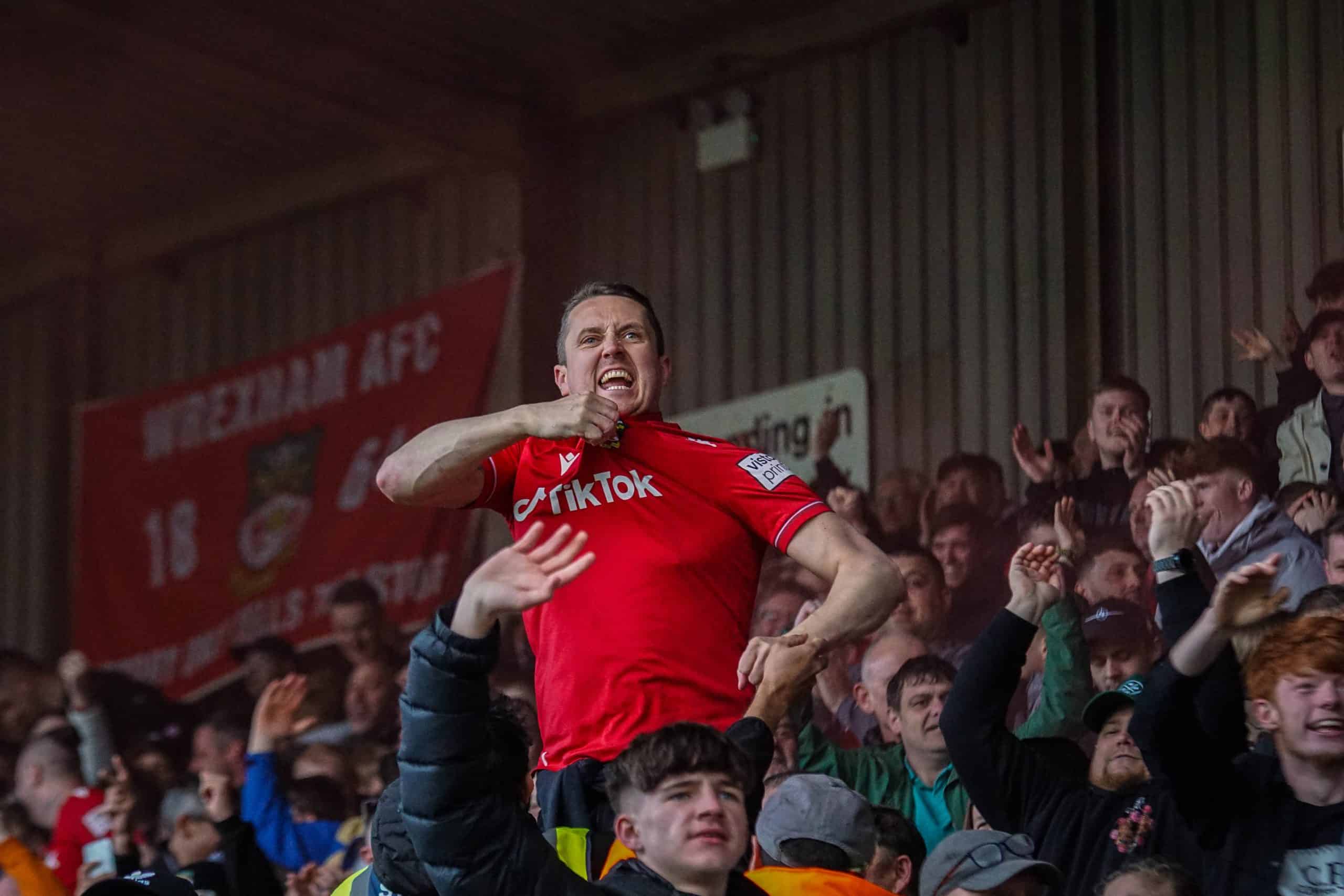 Wrexham AFC: hoe Hollywood een Welsh volksclub naar promotie loodste