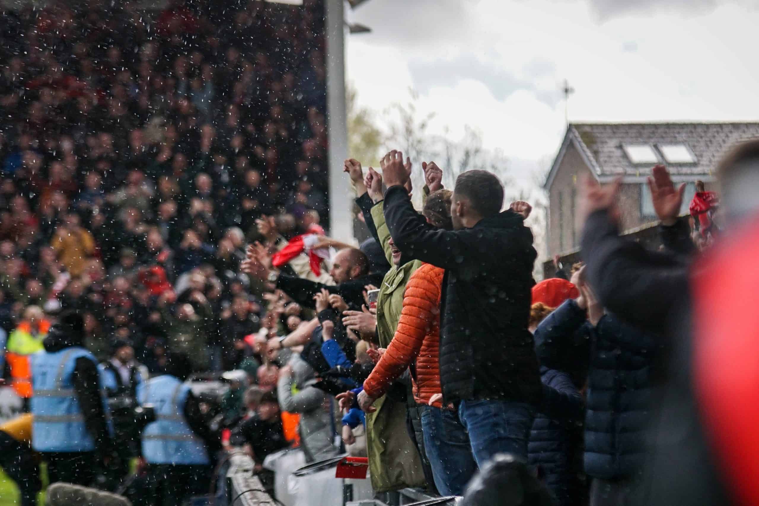 Gigantische ontlading bij Wrexham na cruciale winst tegen Notts County