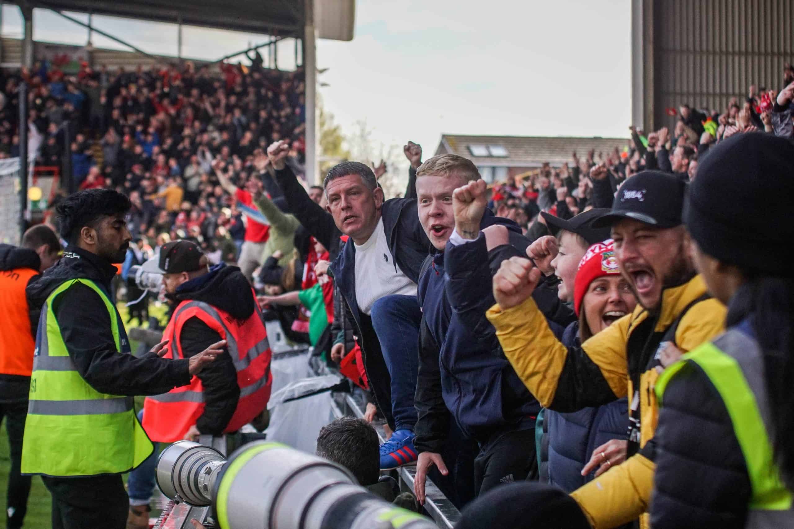 Gigantische ontlading bij Wrexham na cruciale winst tegen Notts County