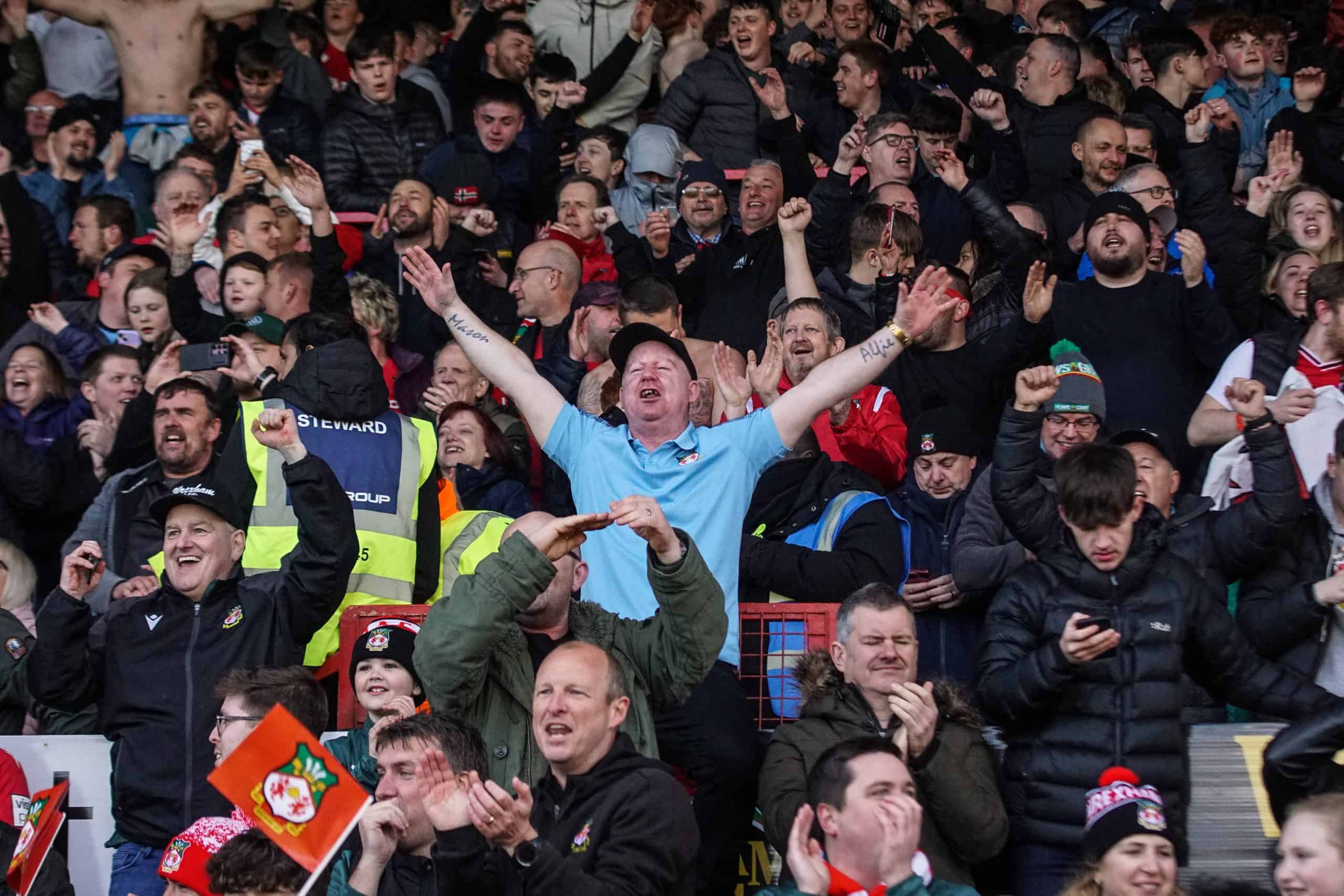 Gigantische ontlading bij Wrexham na cruciale winst tegen Notts County