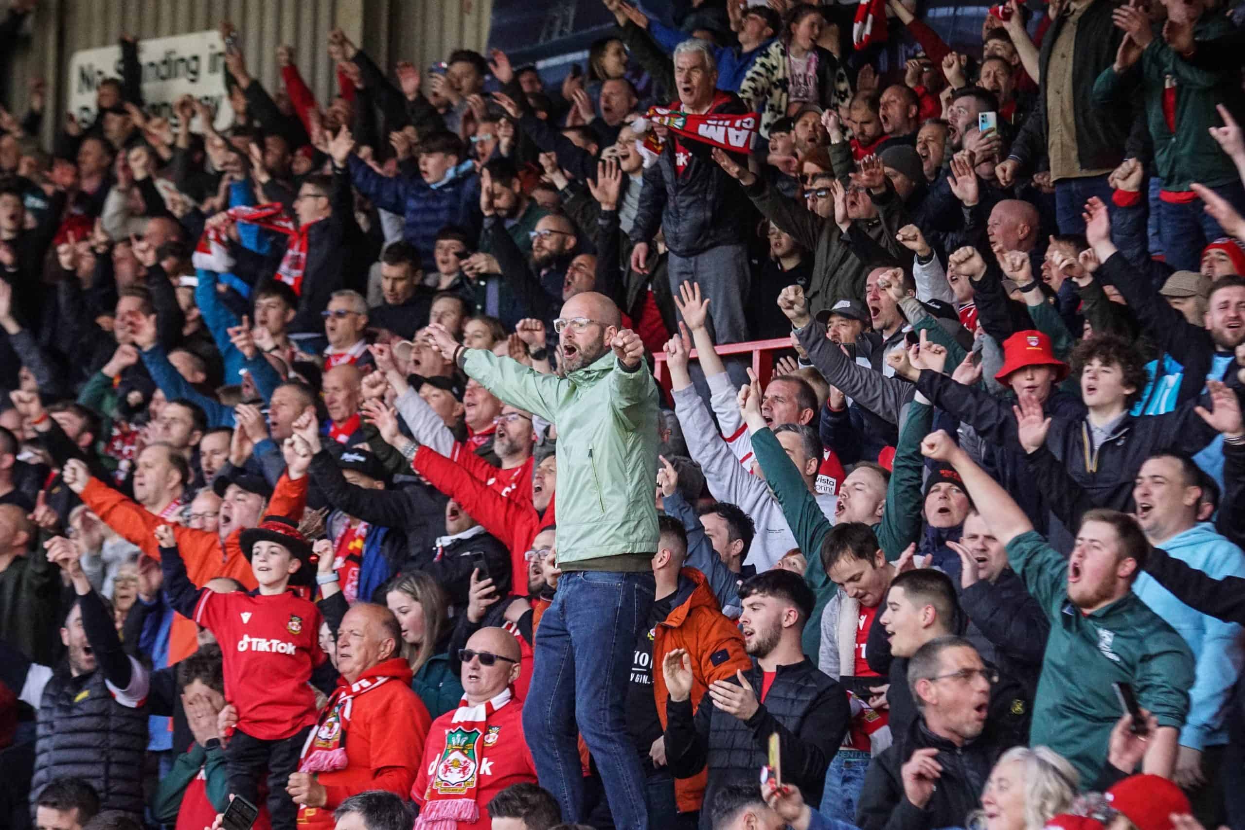 Gigantische ontlading bij Wrexham na cruciale winst tegen Notts County