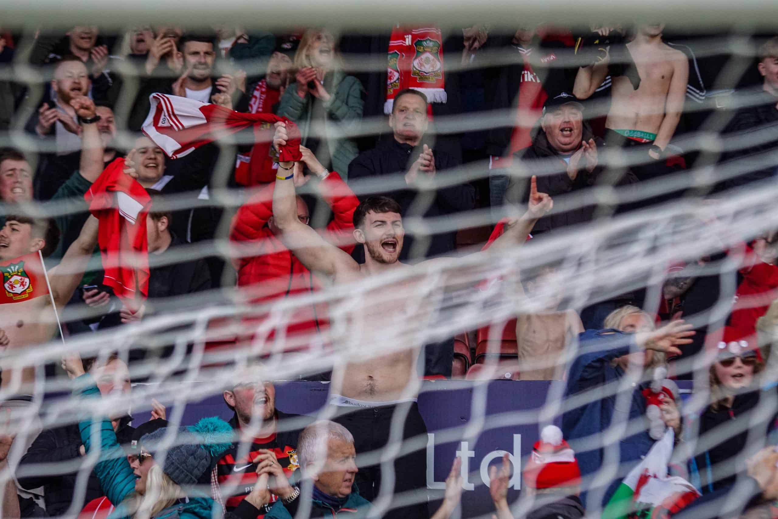 Gigantische ontlading bij Wrexham na cruciale winst tegen Notts County