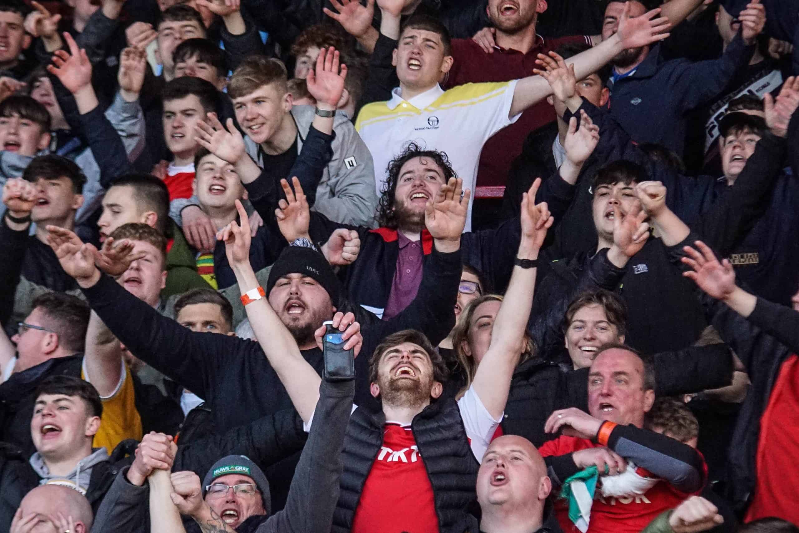 Gigantische ontlading bij Wrexham na cruciale winst tegen Notts County