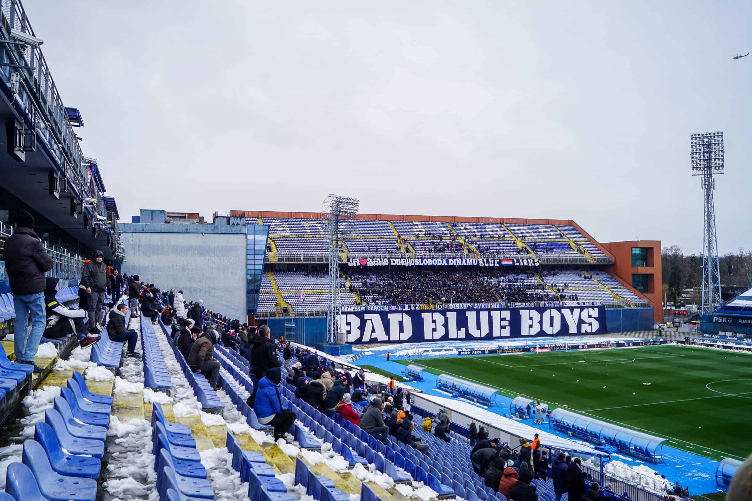 IJskoude editie Dinamo Zagreb – Hajduk Split ontbrandt pas laat