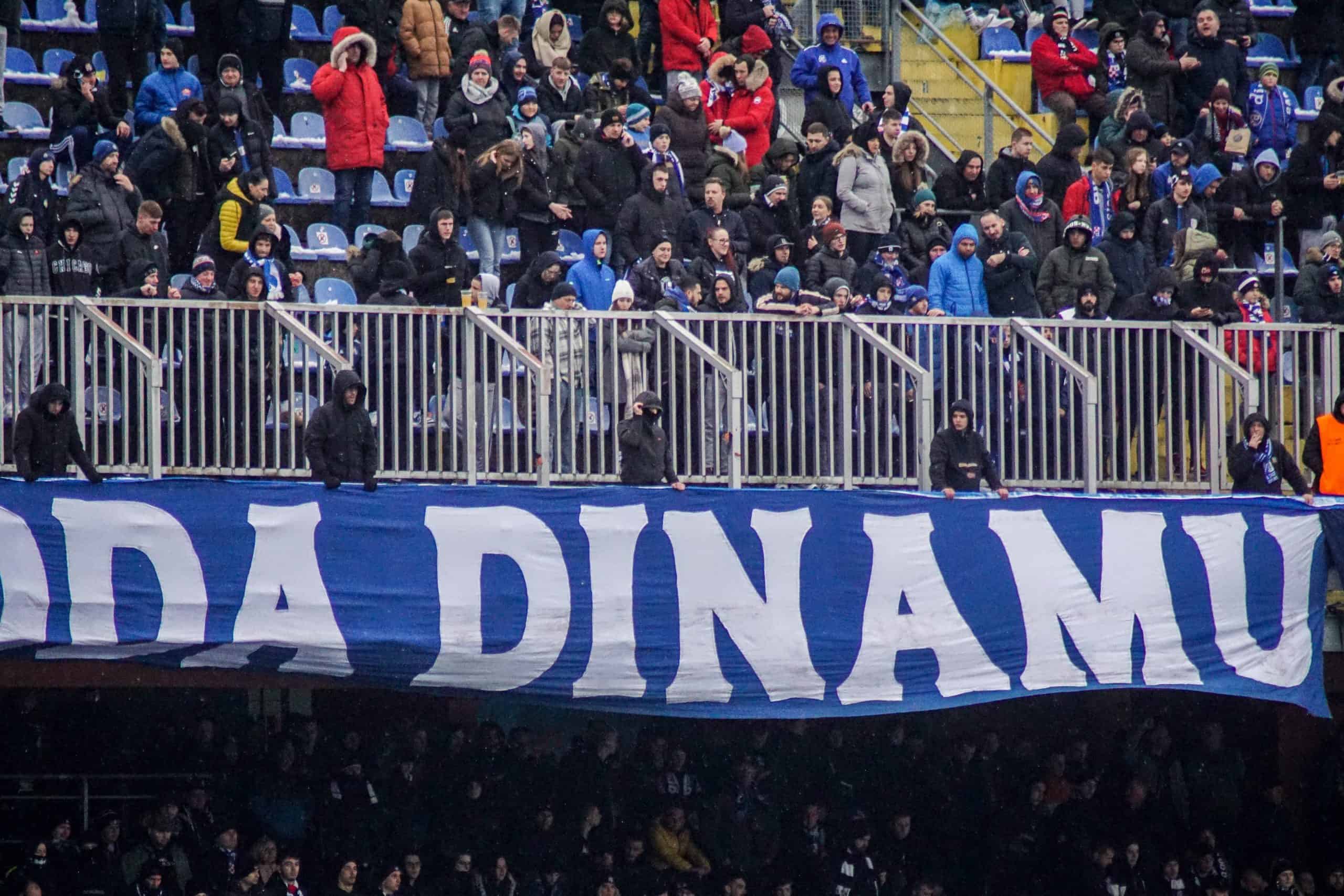 IJskoude editie Dinamo Zagreb – Hajduk Split ontbrandt pas laat