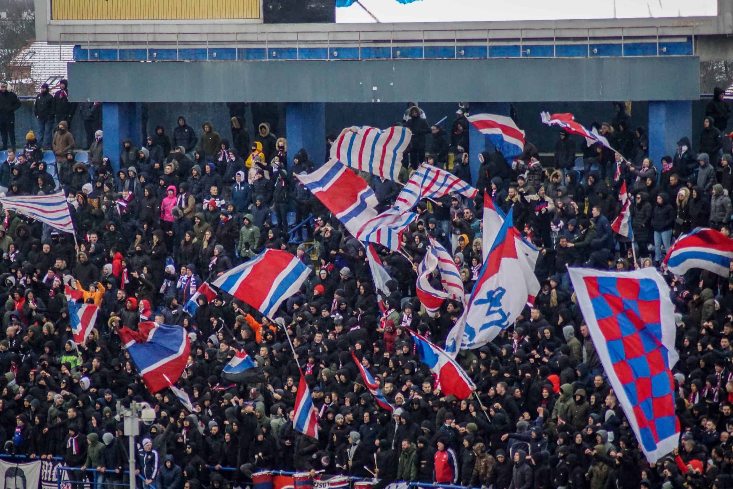 IJskoude editie Dinamo Zagreb – Hajduk Split ontbrandt pas laat