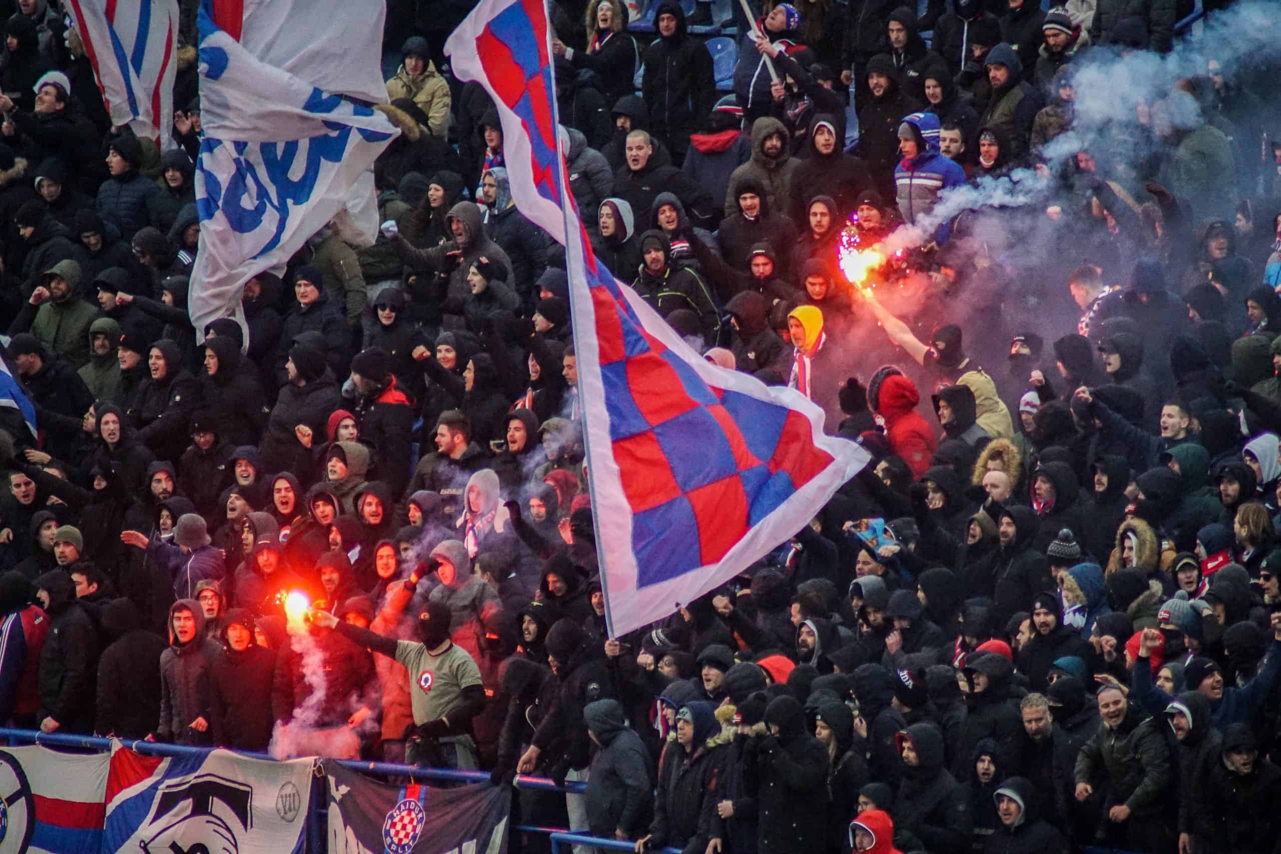 IJskoude editie Dinamo Zagreb – Hajduk Split ontbrandt pas laat