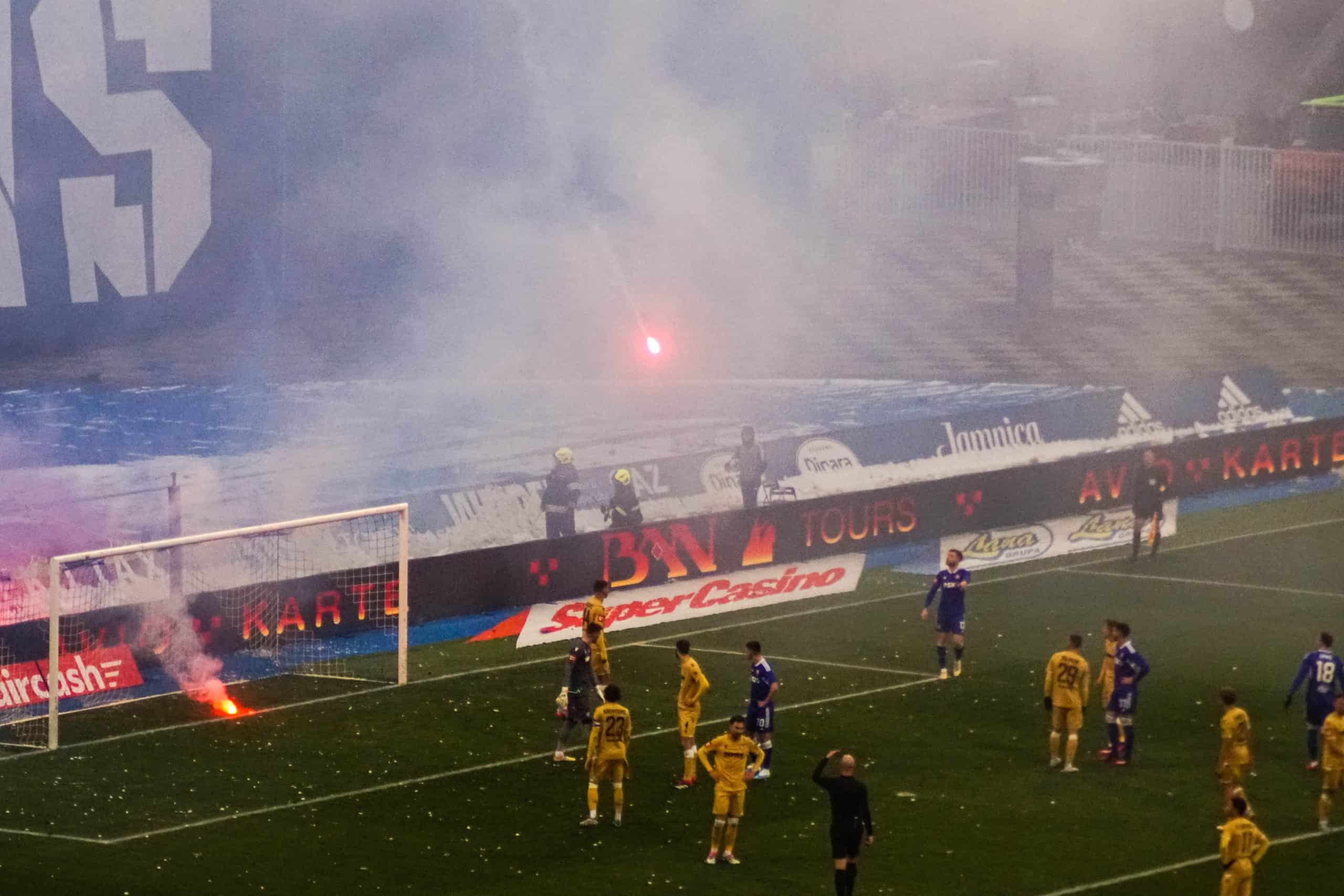 IJskoude editie Dinamo Zagreb – Hajduk Split ontbrandt pas laat